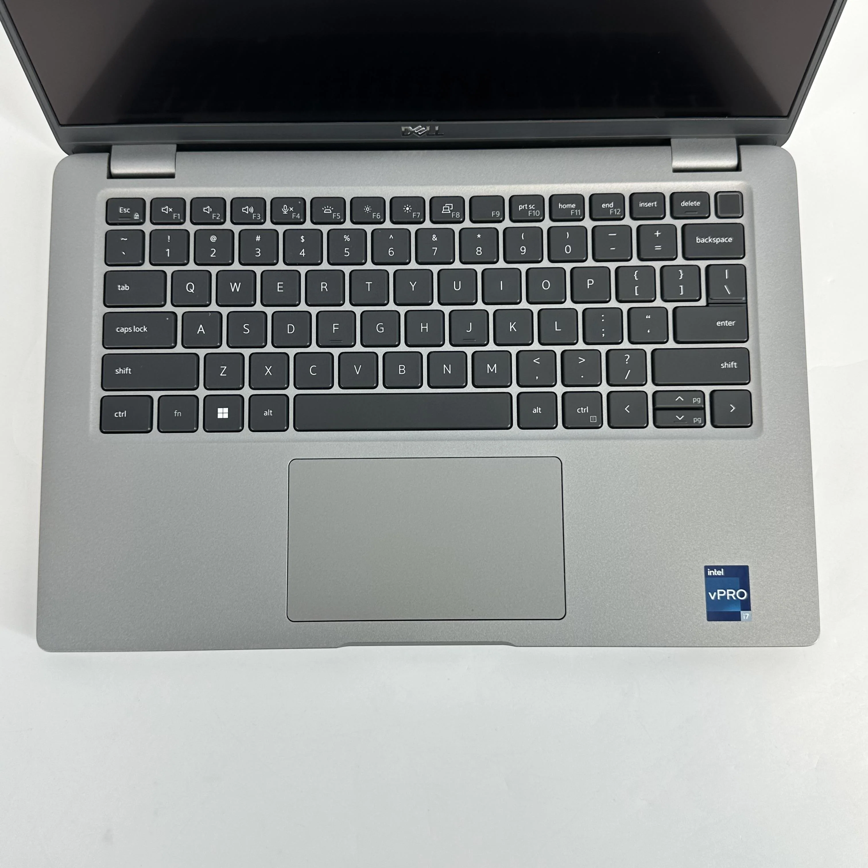 Dell Latitude 5440 14 Gray 1.9 GHz Intel Core i7 13th Gen. 32GB RAM 512GB Solid State Drive - Image 2