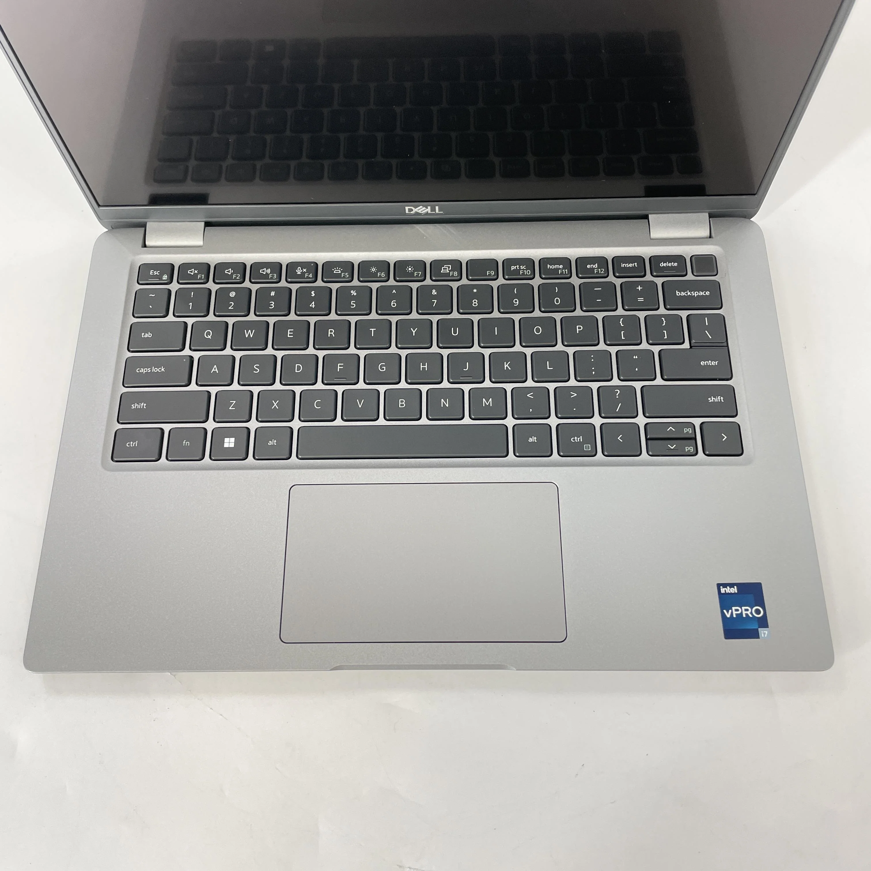 Dell Latitude 5440 14 Gray 1.9 GHz Intel Core i7 13th Gen. 32GB RAM 512GB Solid State Drive - Image 2