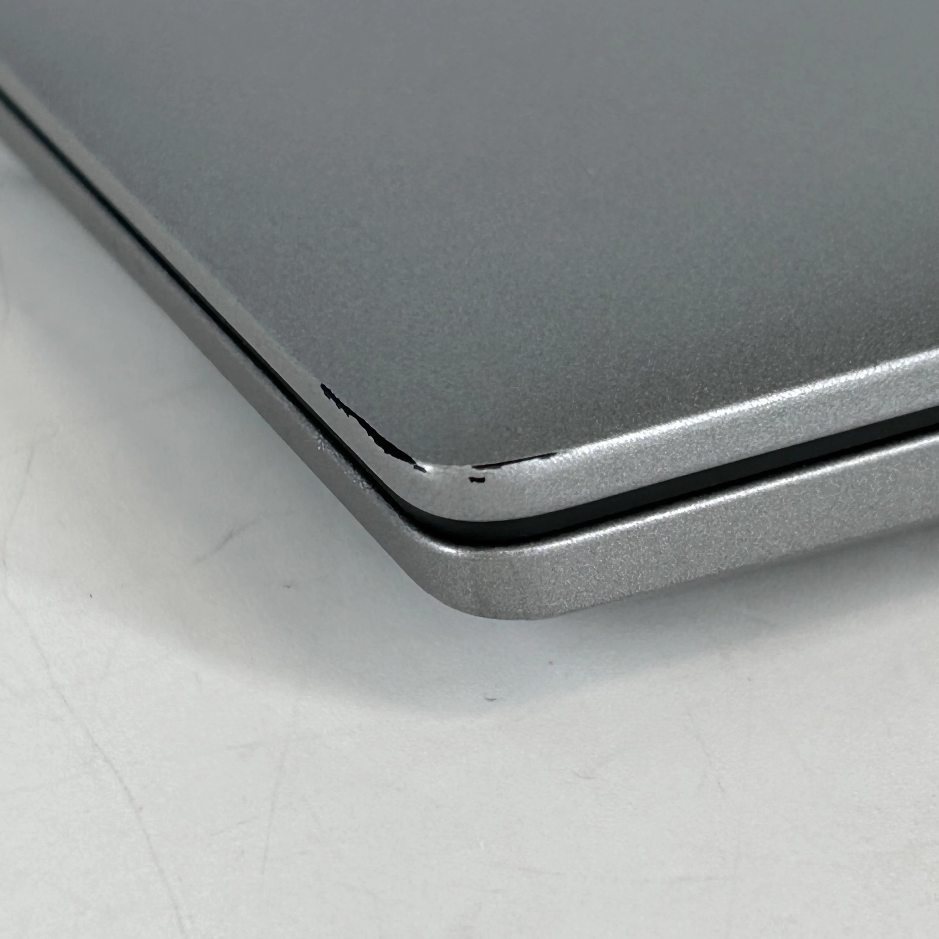 Dell Latitude 5440 14 Gray 1.9 GHz Intel Core i7 13th Gen. 32GB RAM 512GB Solid State Drive - Image 18