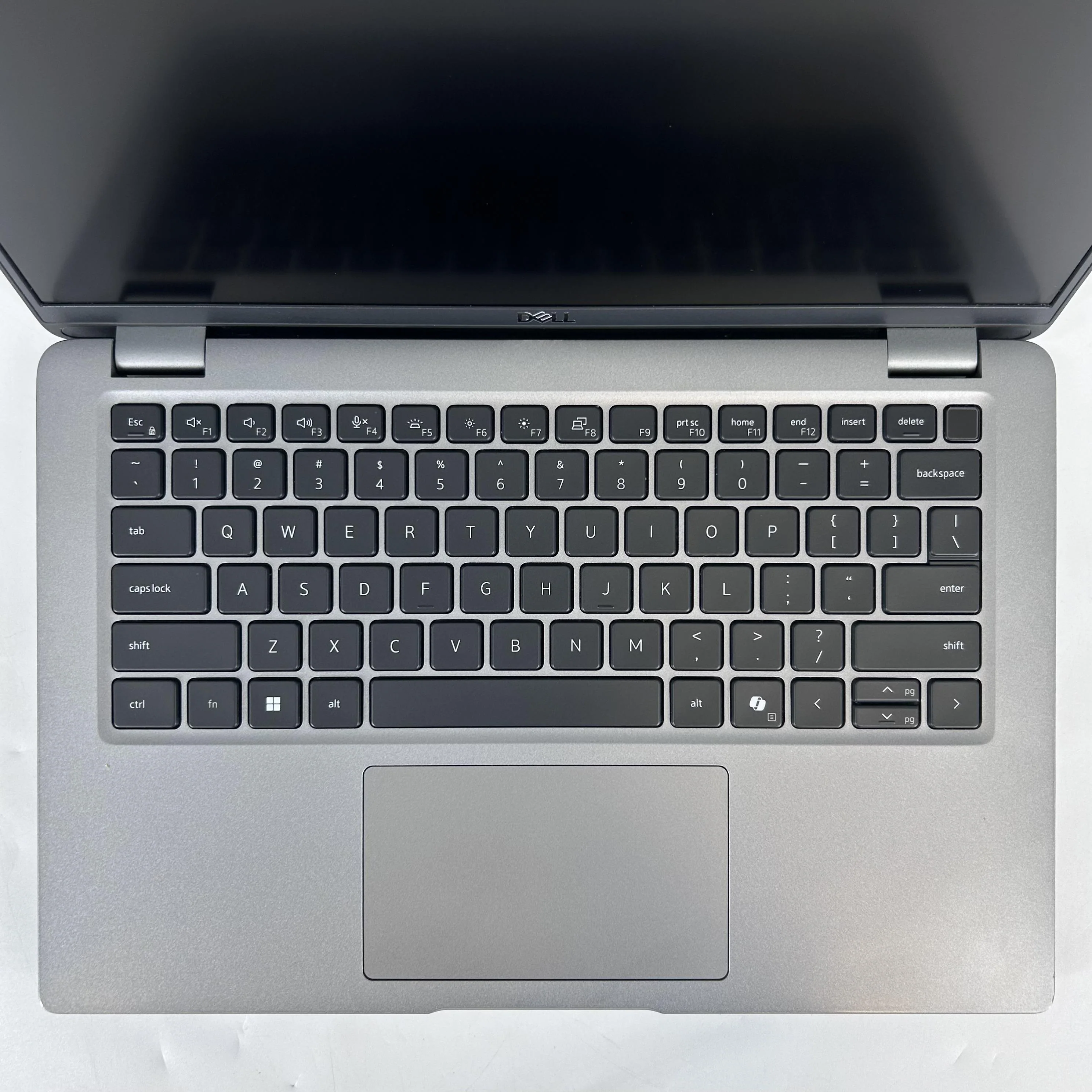 Dell Latitude 5450 14 Gray 1.6 GHz Intel Core Ultra 5 32GB RAM 512GB Solid State Drive - Image 2
