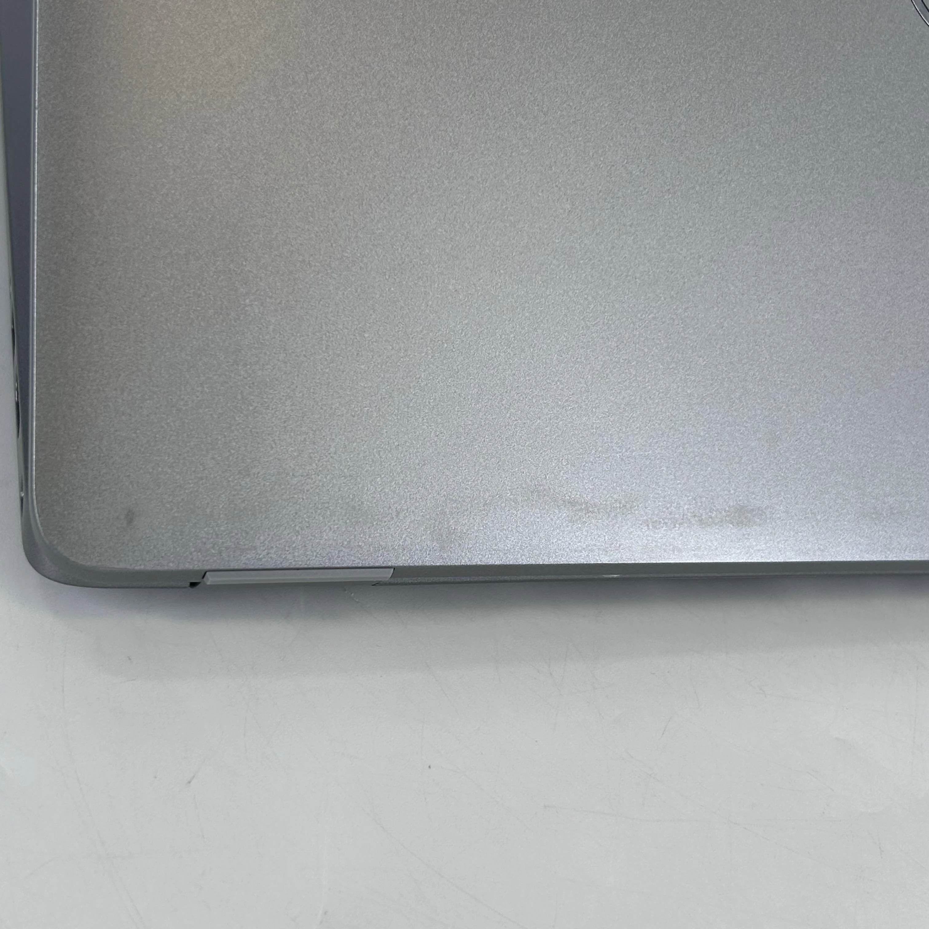 Dell Latitude 5450 14 Gray 1.7 GHz Intel Core Ultra 7 16GB RAM 512GB Solid State Drive - Image 11