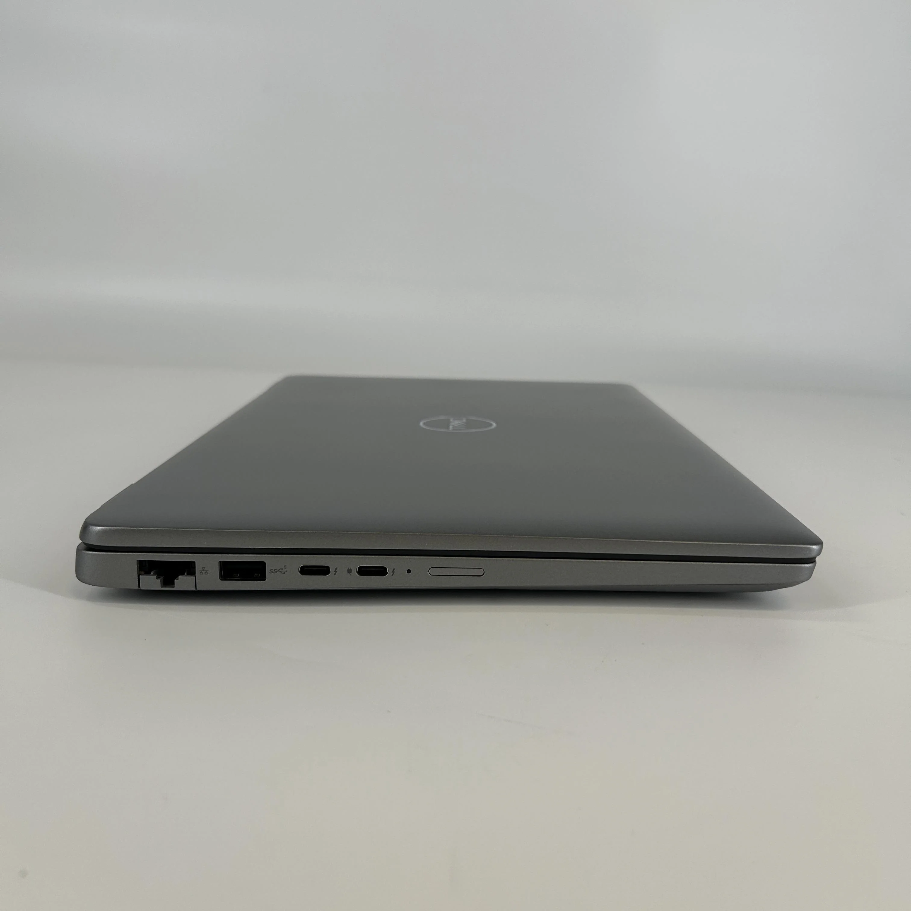 Dell Latitude 5450 14 Gray 1.7 GHz Intel Core Ultra 7 32GB RAM 1TB Solid State Drive - Image 10