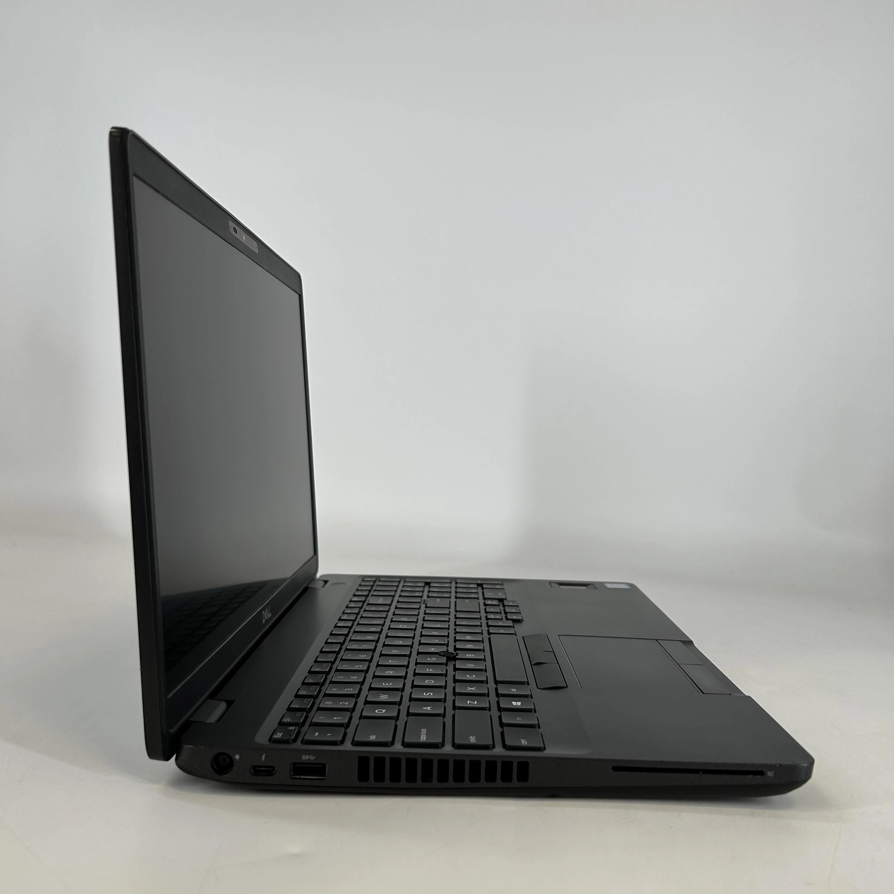 Dell Latitude 5501 15.6 Black 2.6 GHz Intel Core i7 9th Gen. 16GB RAM 512GB Solid State Drive - Image 3