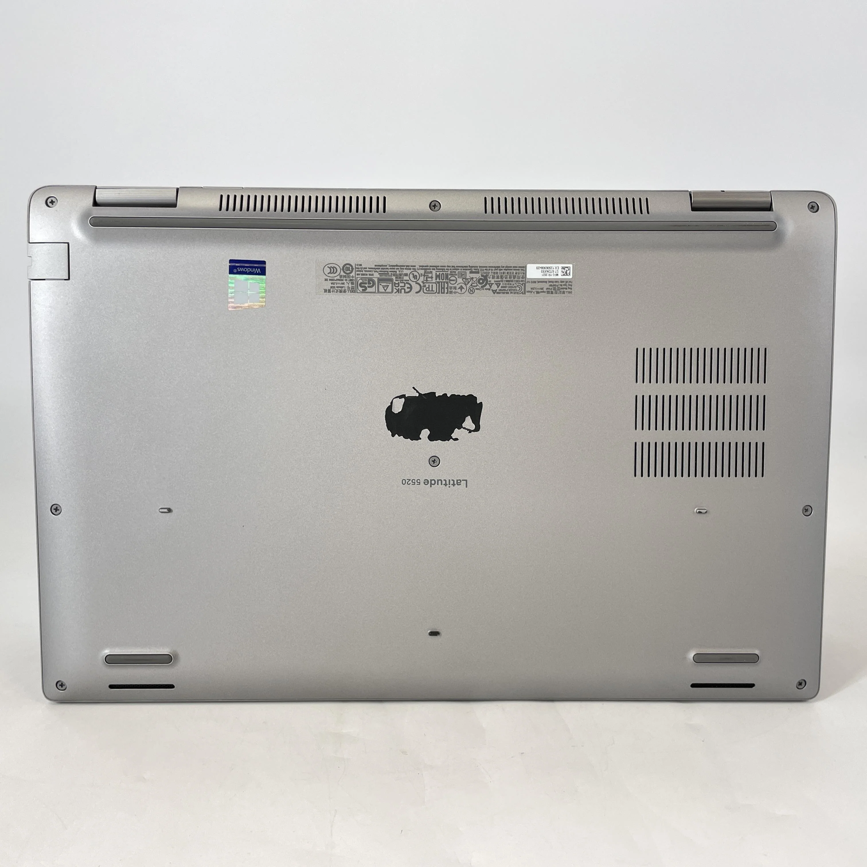 Dell Latitude 5520 15.6 Gray 3.0 GHz Intel Core i7 11th Gen. 32GB RAM 512GB Solid State Drive - Image 30