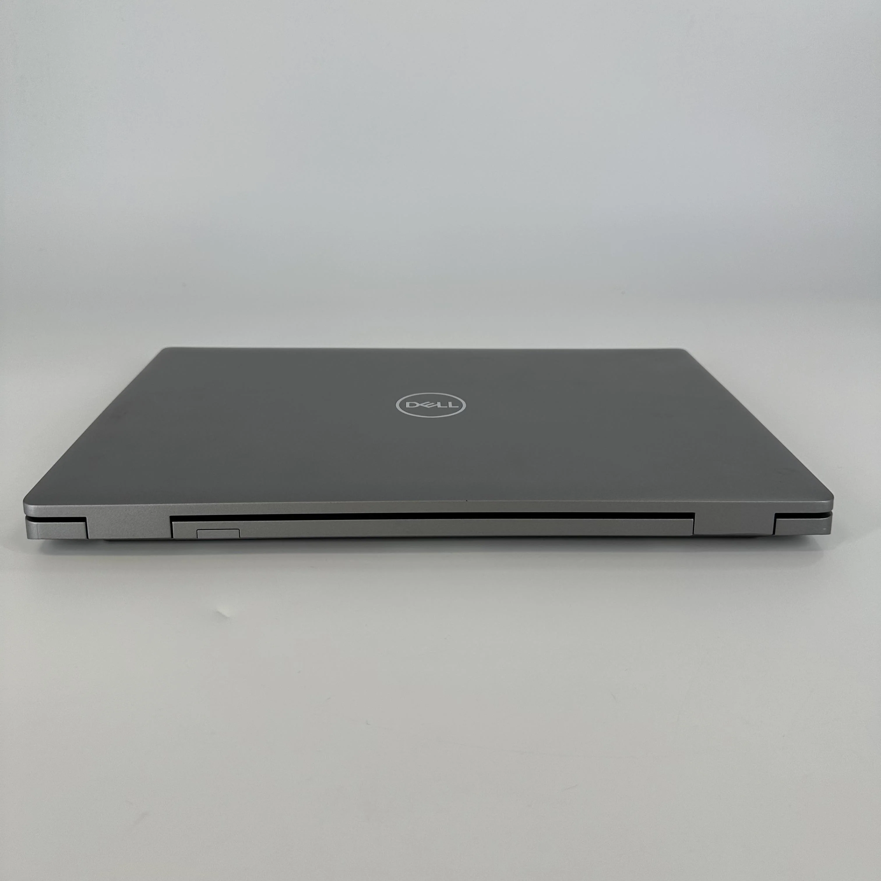 Dell Latitude 5530 15.6 Gray 1.3 GHz Intel Core i5 12th Gen. 16GB RAM 256GB Solid State Drive - Image 9