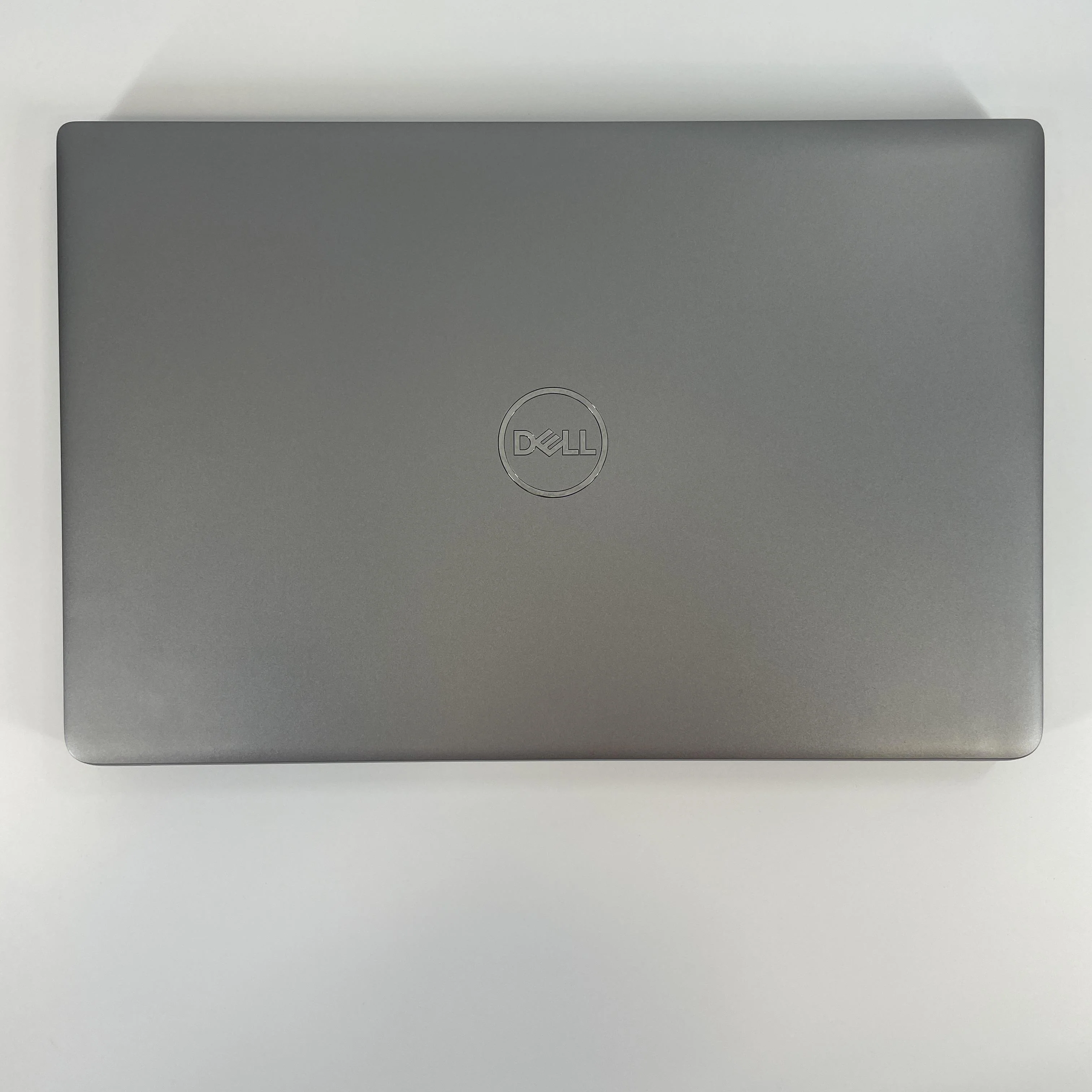 Dell Latitude 5550 15.6 Gray 2.1 GHz Intel Core Ultra 7 32GB RAM 512GB Solid State Drive - Image 5