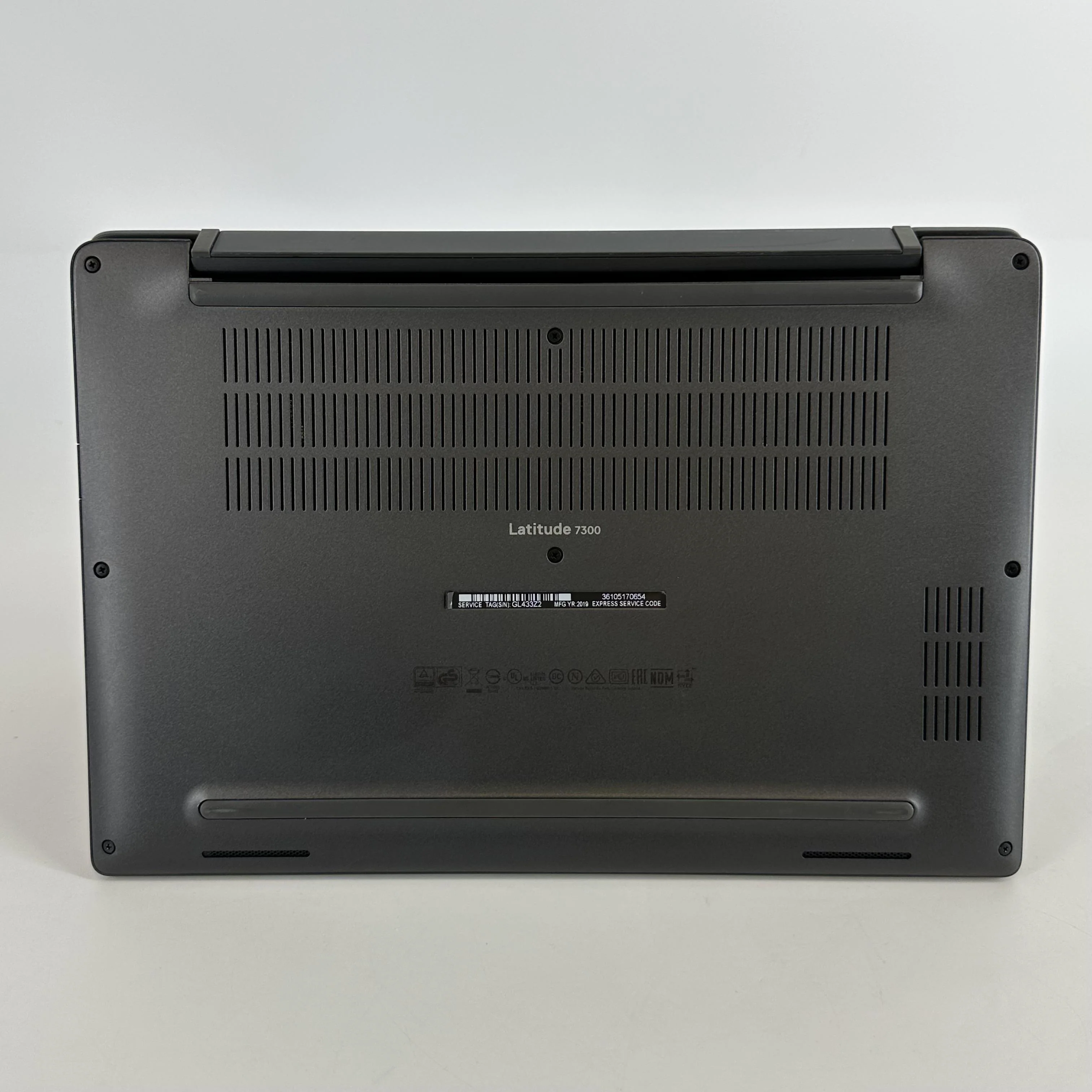 Dell Latitude 7300 13.3 Black 1.9 GHz Intel Core i7 8th Gen. 16GB RAM 512GB Solid State Drive - Image 9