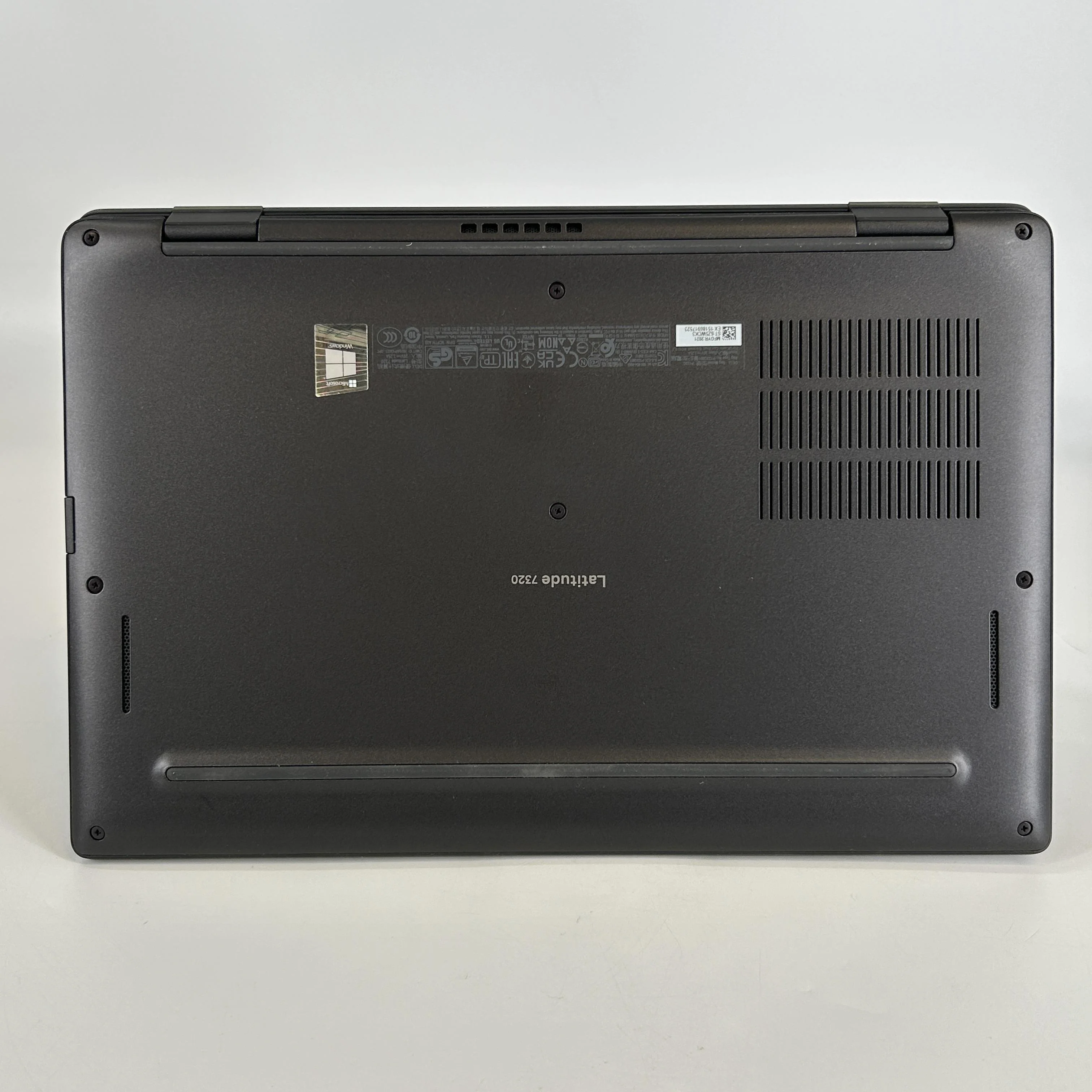 Dell Latitude 7320 13.3 Black 2.6 GHz Intel Core i5 11th Gen. 16GB RAM 256GB Solid State Drive - Image 5