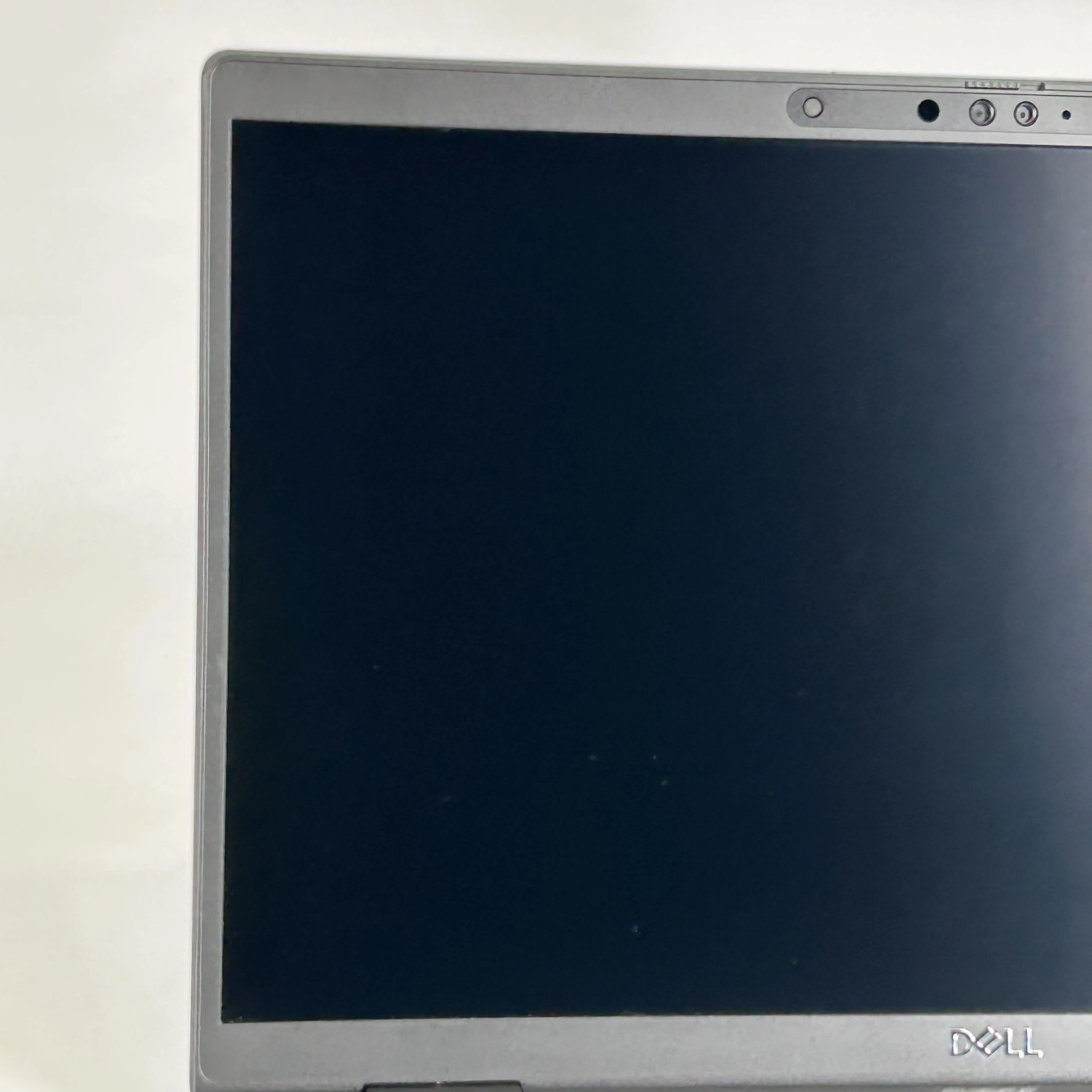 Dell Latitude 7330 13.3 Black 1.8 GHz Intel Core i7 12th Gen. 16GB RAM 512GB Solid State Drive - Image 15