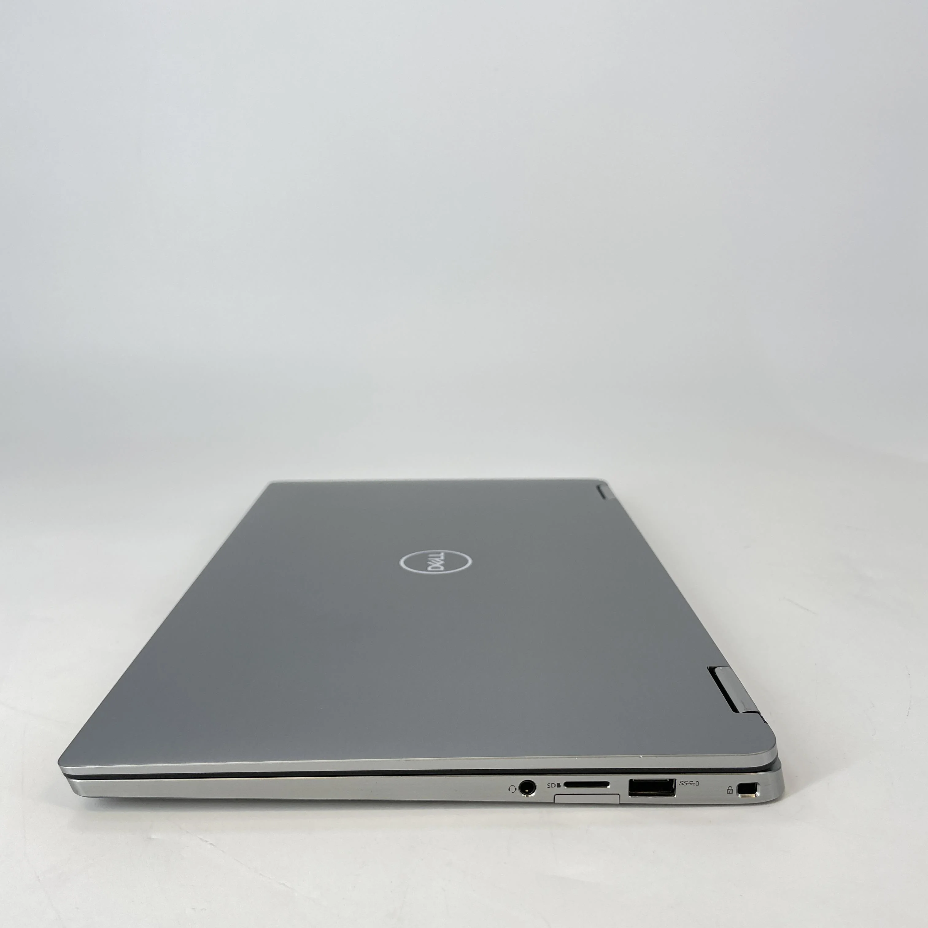 Dell Latitude 7400 (2-in-1) 14 Gray 1.9 GHz Intel Core i7 8th Gen. 16GB RAM 256GB Solid State Drive - Image 12