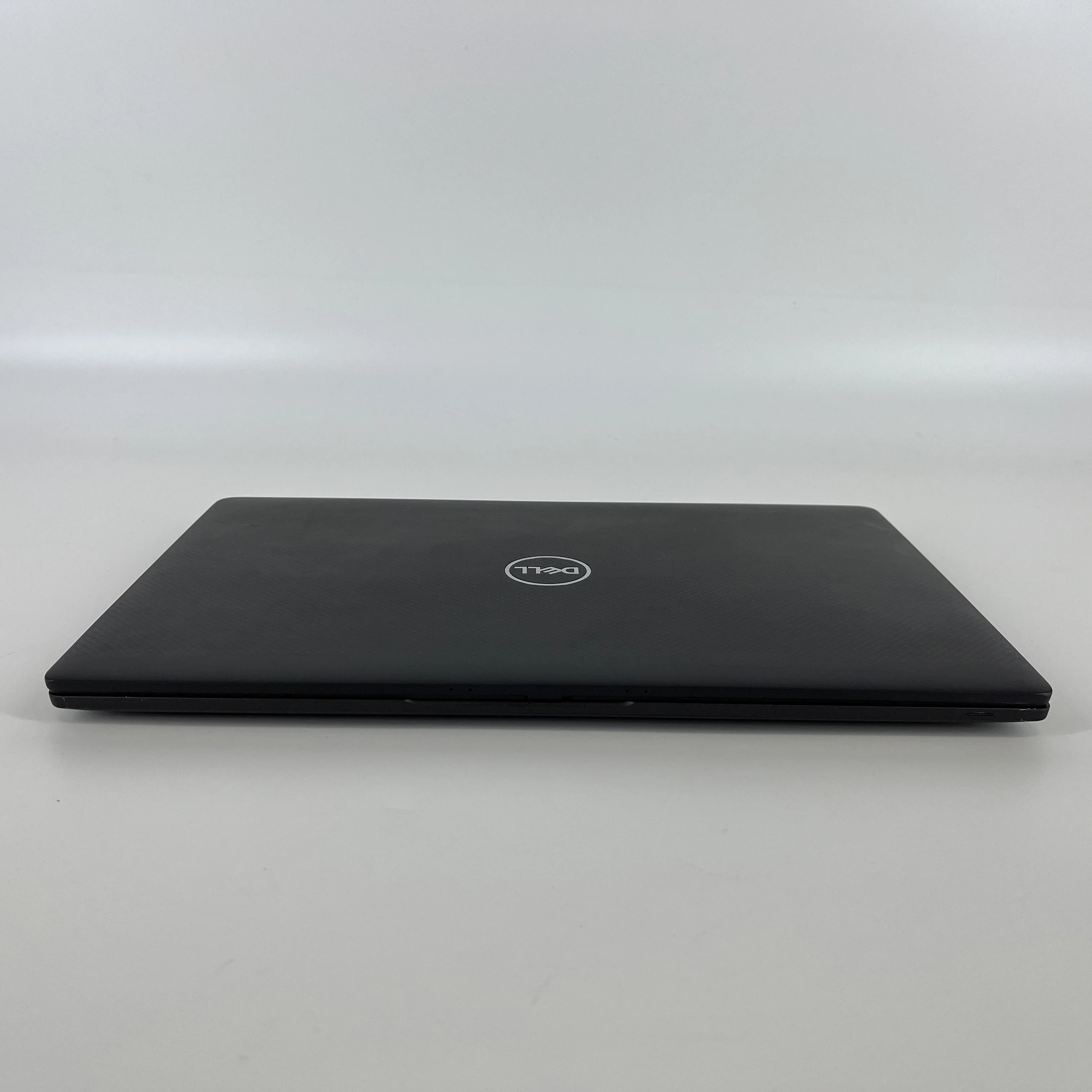 Dell Latitude 7420 14 Gray 2.6 GHz Intel Core i5 11th Gen. 8GB RAM 256GB Solid State Drive - Image 5