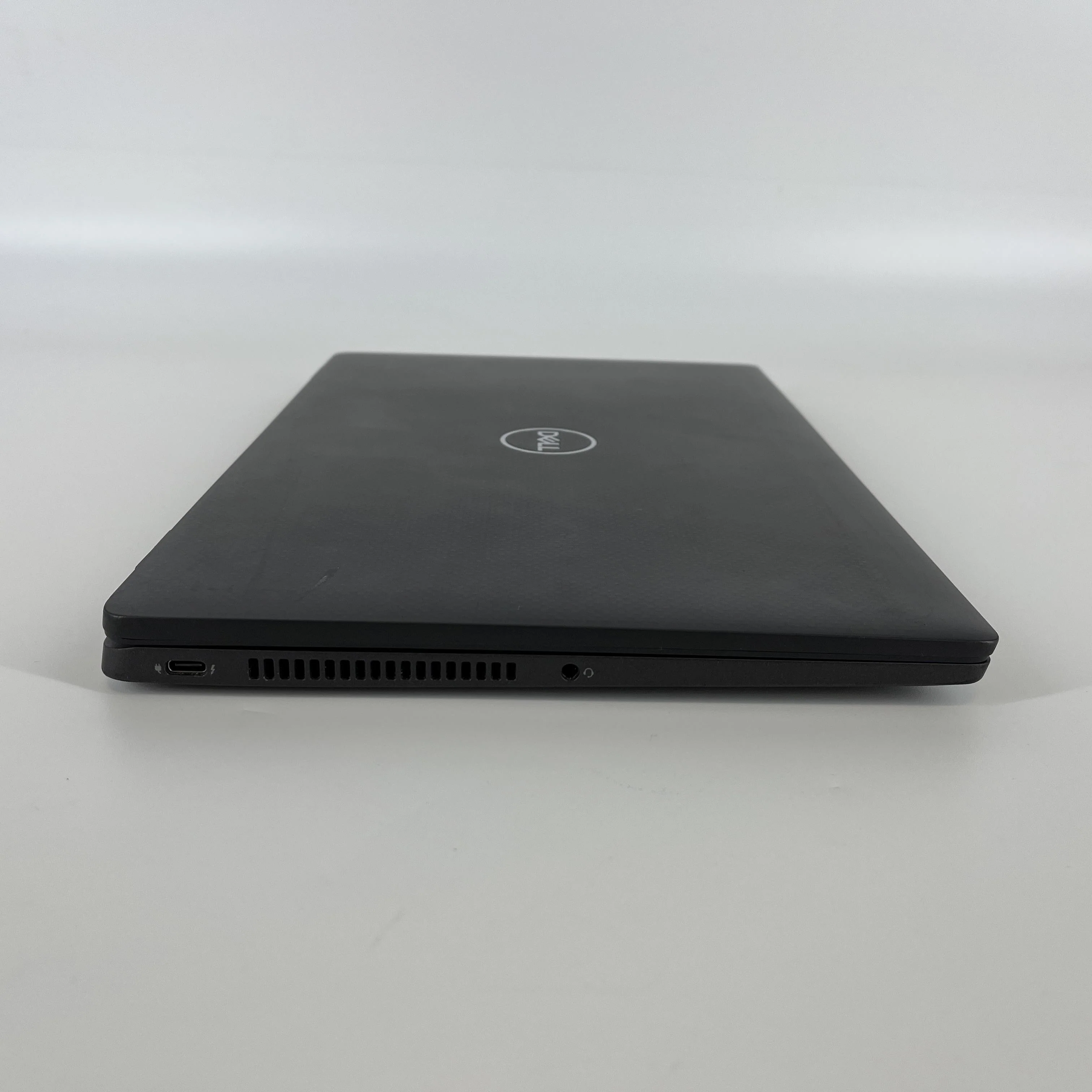 Dell Latitude 7420 14 Gray 2.6 GHz Intel Core i5 11th Gen. 8GB RAM 256GB Solid State Drive - Image 6