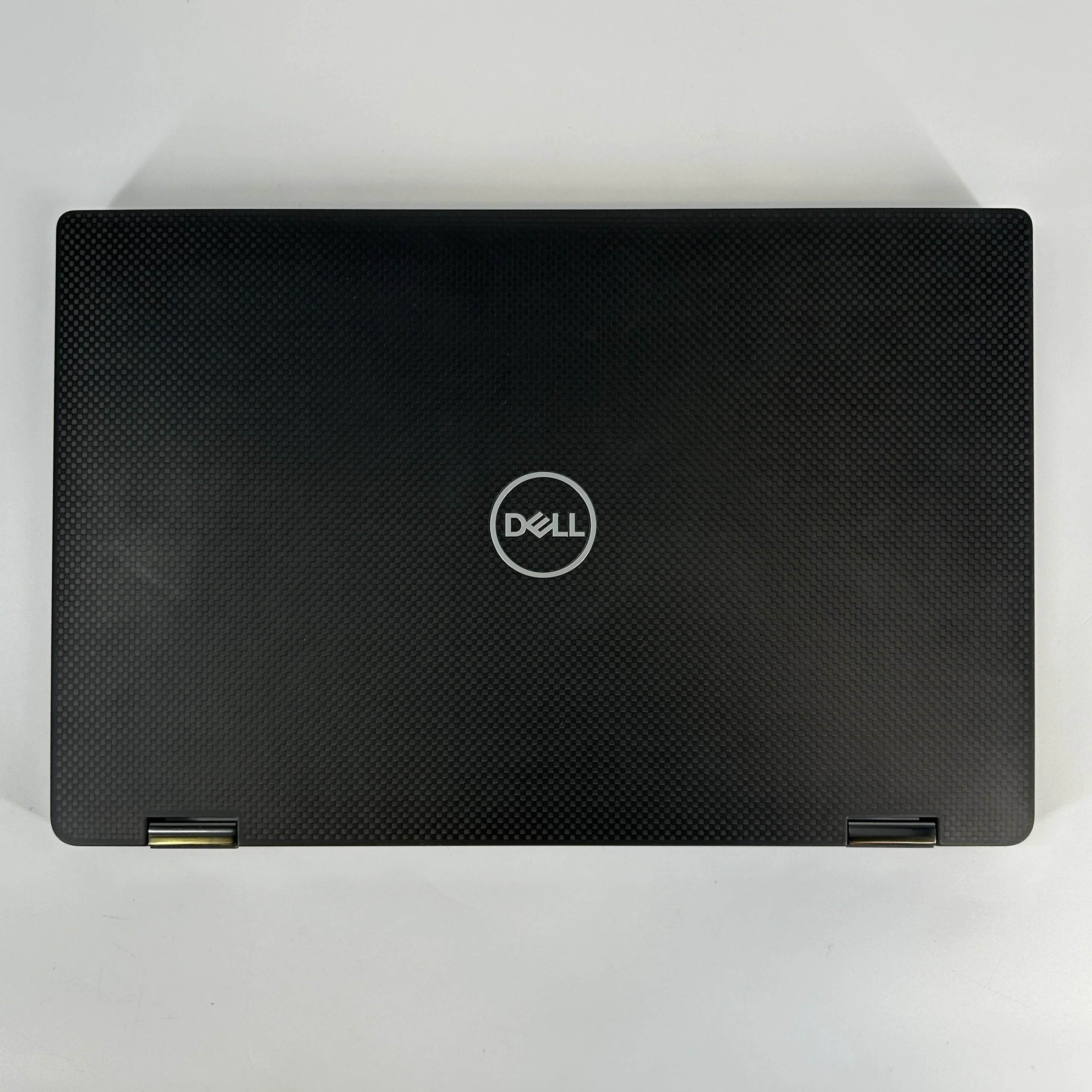 Dell Latitude 7420 14 Gray 3.0 GHz Intel Core i7 11th Gen. 32GB RAM 512GB Solid State Drive - Image 5