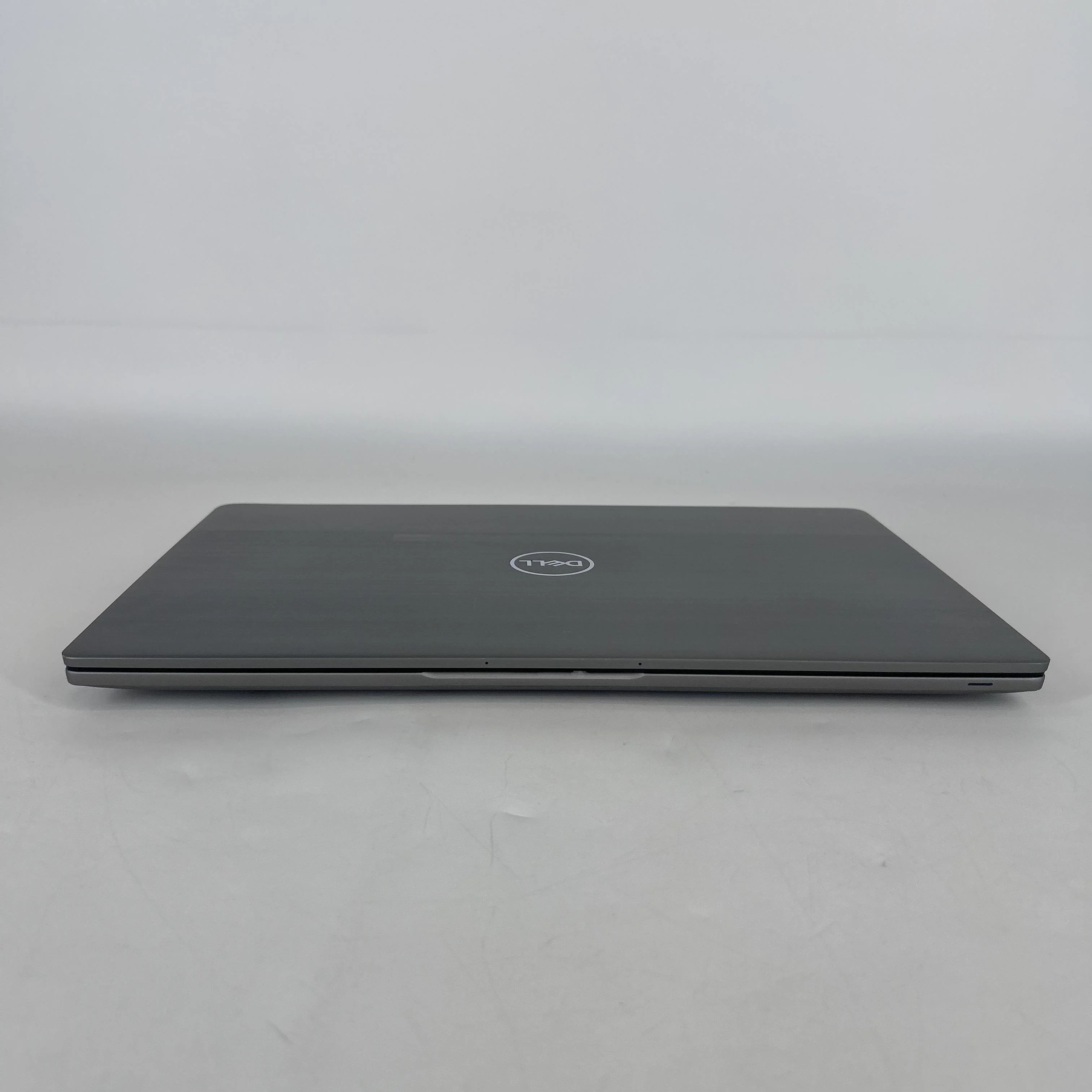 Dell Latitude 7420 14 Gray 3.0 GHz Intel Core i7 11th Gen. 32GB RAM 512GB Solid State Drive - Image 8