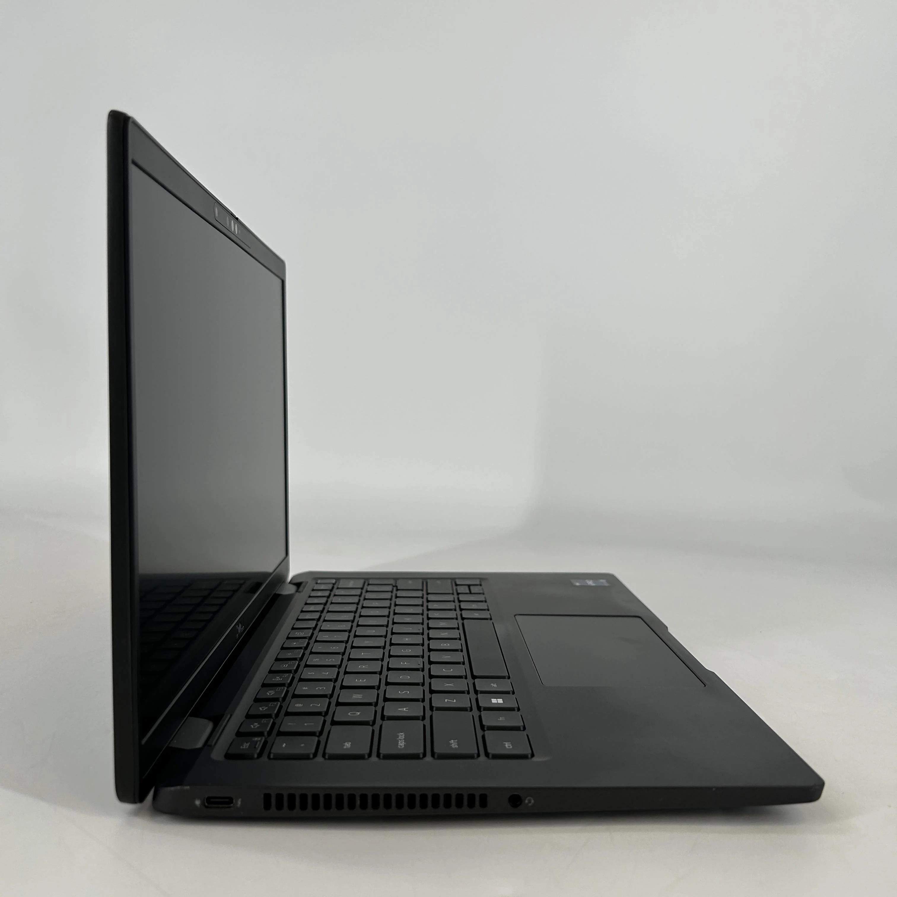 Dell Latitude 7430 14 Black 1.8 GHz Intel Core i7 12th Gen. 32GB RAM 512GB Solid State Drive - Image 5