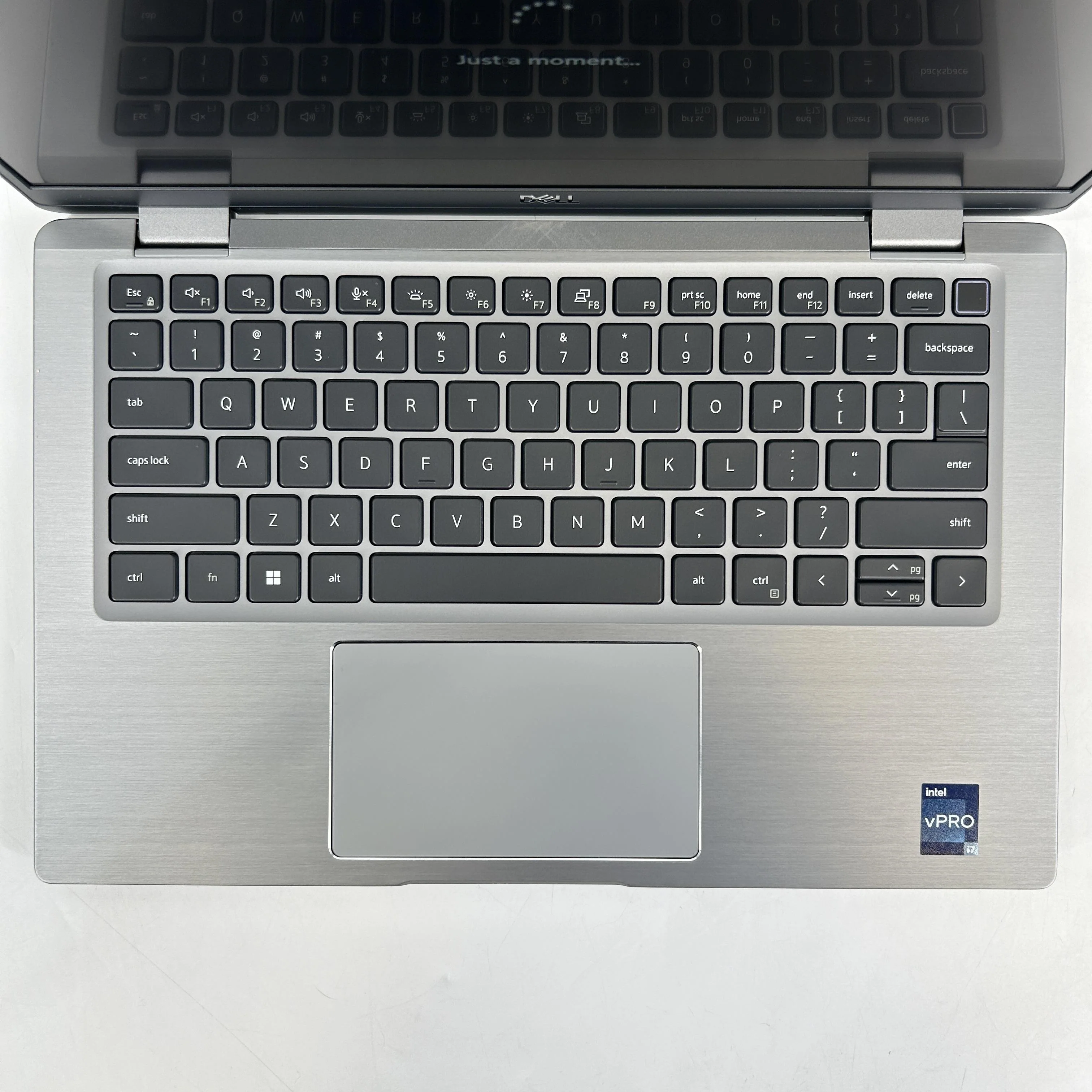Dell Latitude 7430 14 Gray 1.8 GHz Intel Core i7 12th Gen. 16GB RAM 512GB Solid State Drive - Image 2