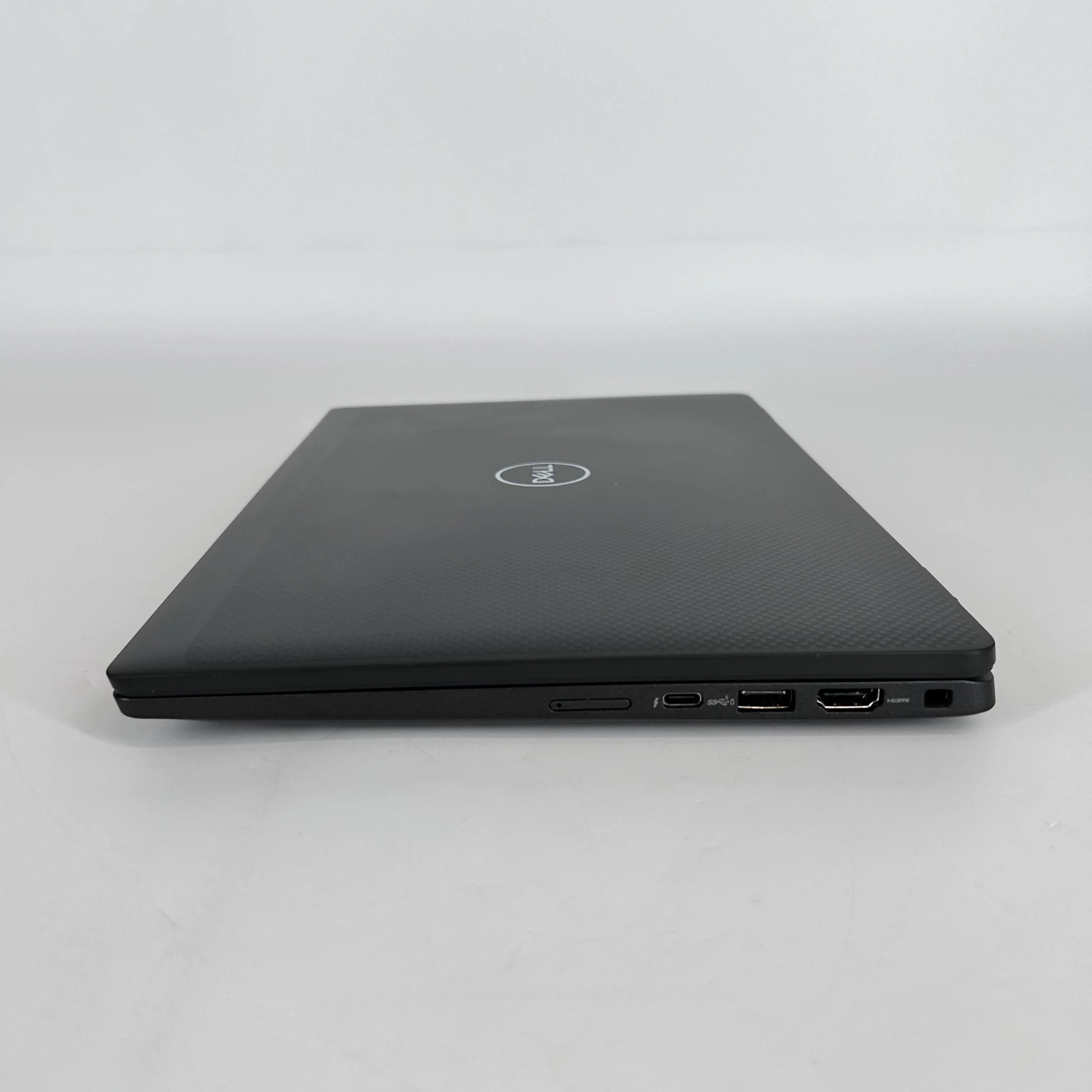 Dell Latitude 7430 14 Gray 2.2 GHz Intel Core i7 12th Gen. 32GB RAM 256GB Solid State Drive - Image 7