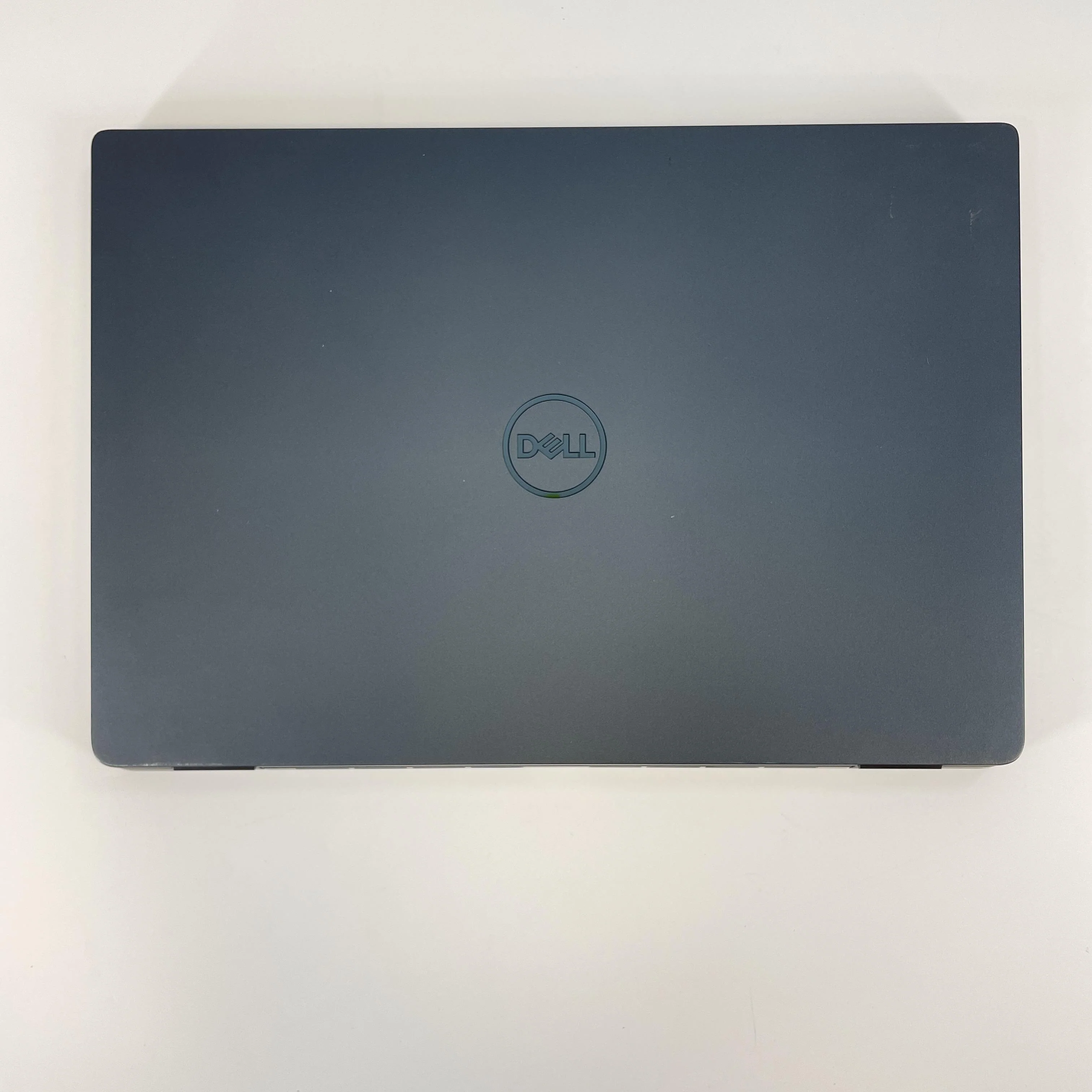 Dell Latitude 7440 14 Blue 1.8 GHz Intel Core i7 13th Gen. 32GB RAM 1TB Solid State Drive - Image 5