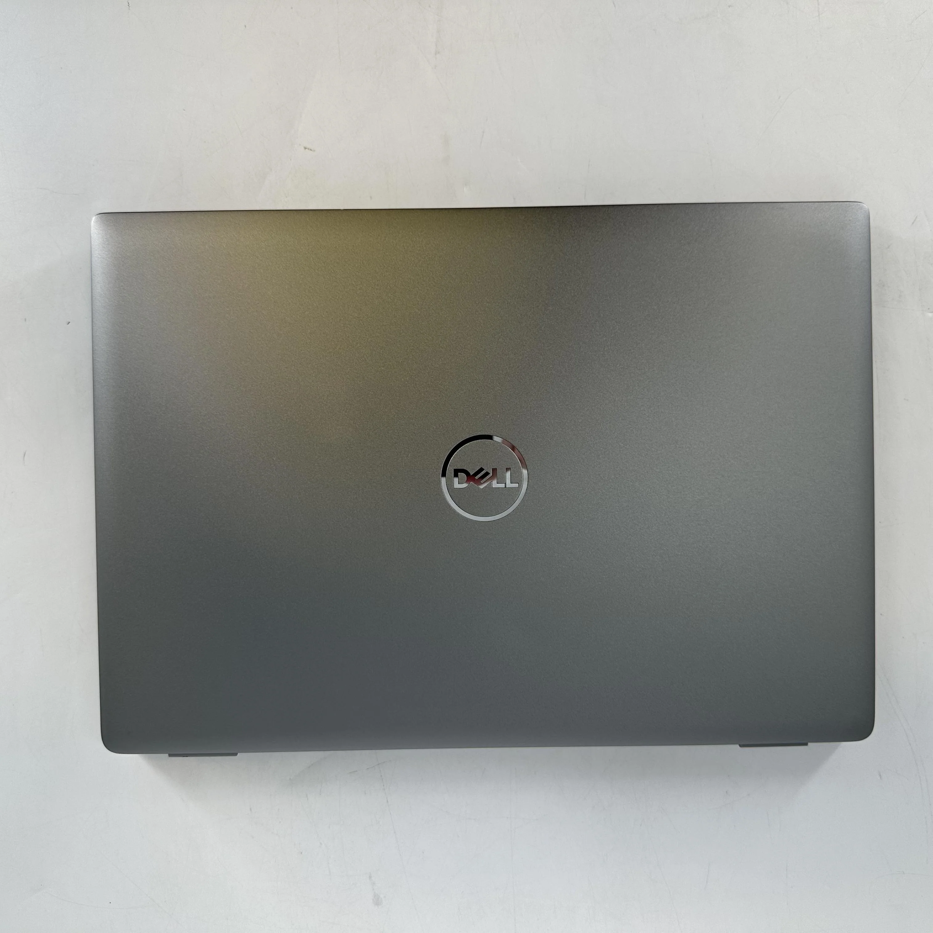 Dell Latitude 7440 14 Gray 1.6 GHz Intel Core i5 13th Gen. 16GB RAM 256GB Solid State Drive - Image 5