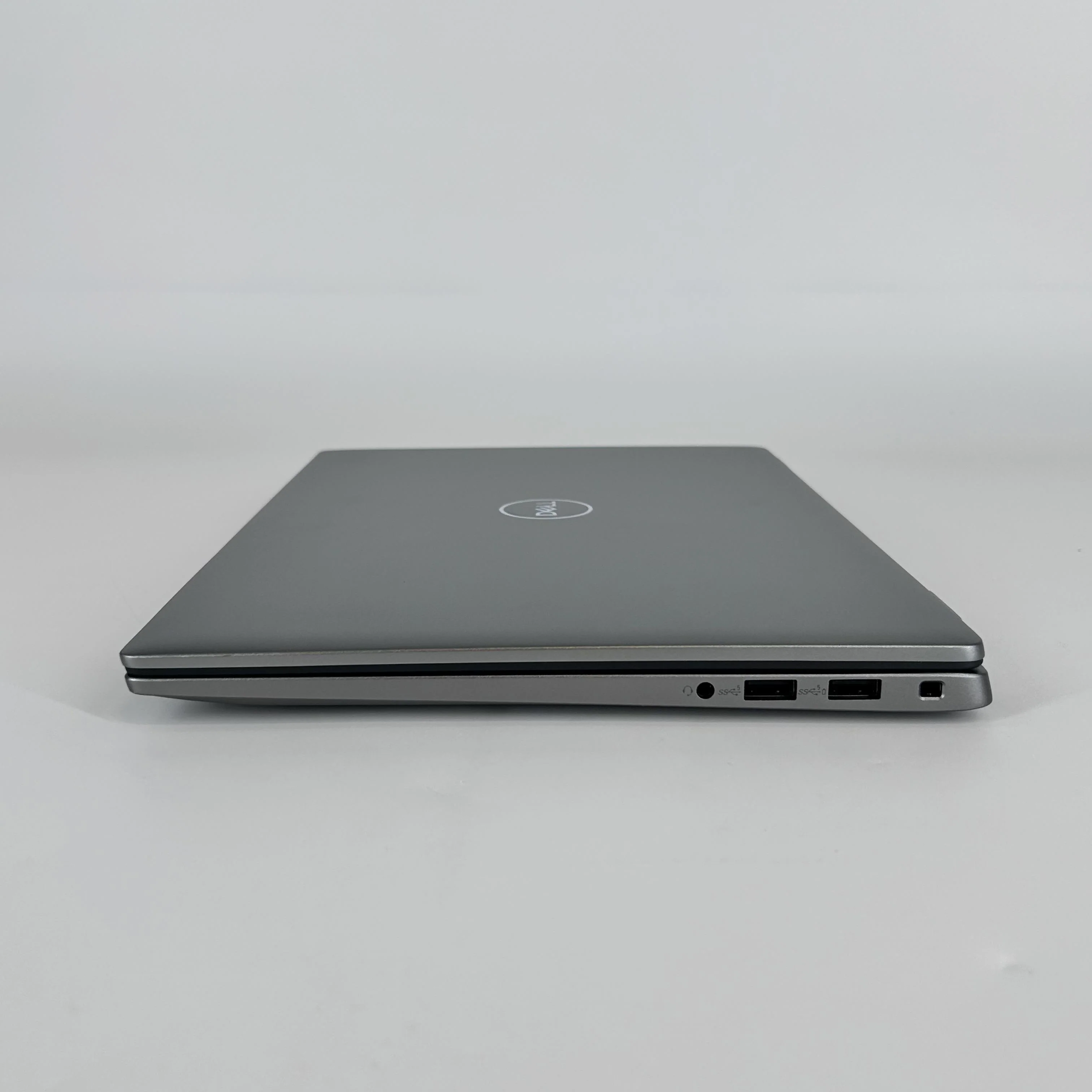 Dell Latitude 7450 14 Gray 2.1 GHz Intel Core Ultra 7 16GB RAM 512GB Solid State Drive - Image 7