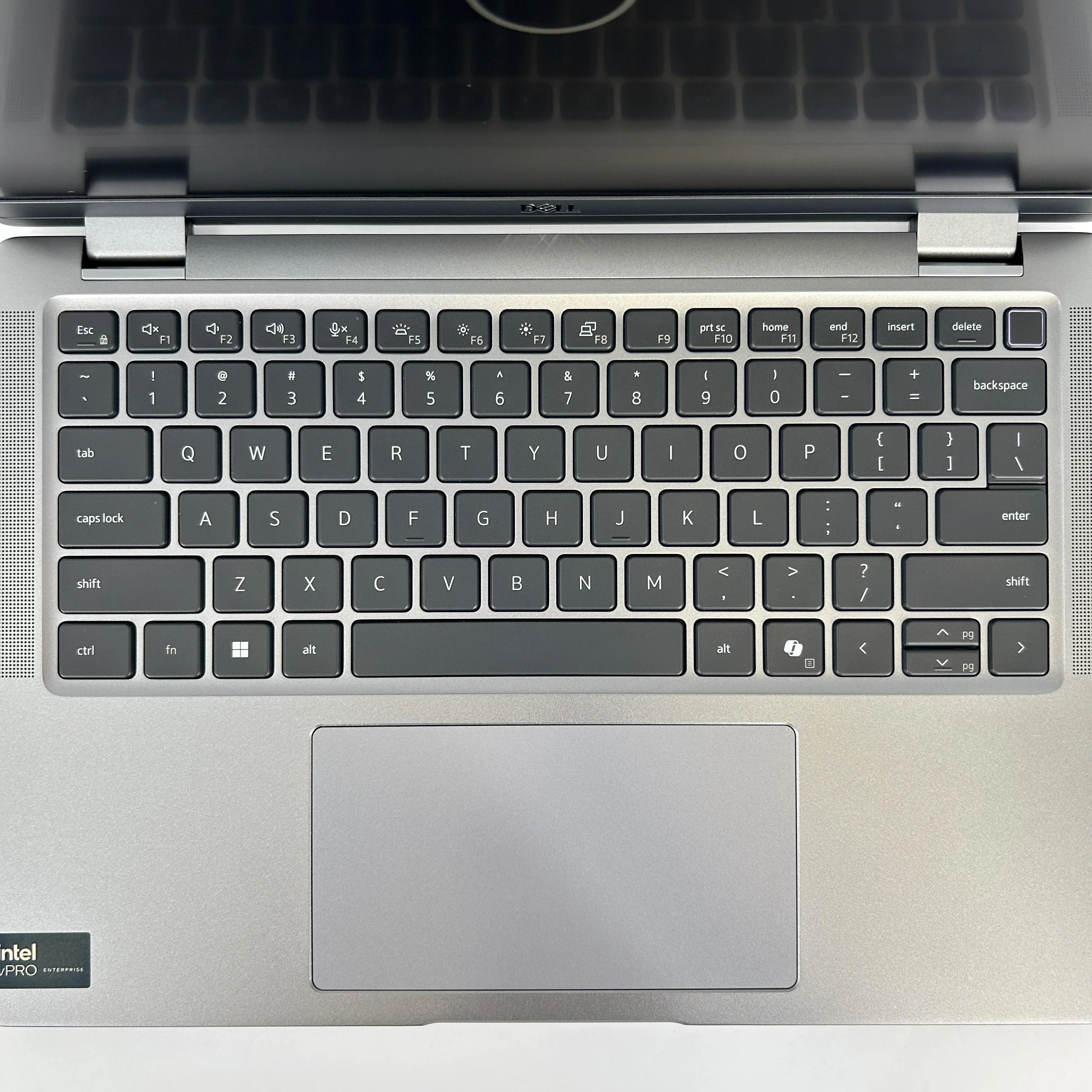 Dell Latitude 7450 14 Gray 2.1 GHz Intel Core Ultra 7 32GB RAM 512GB Solid State Drive - Image 2