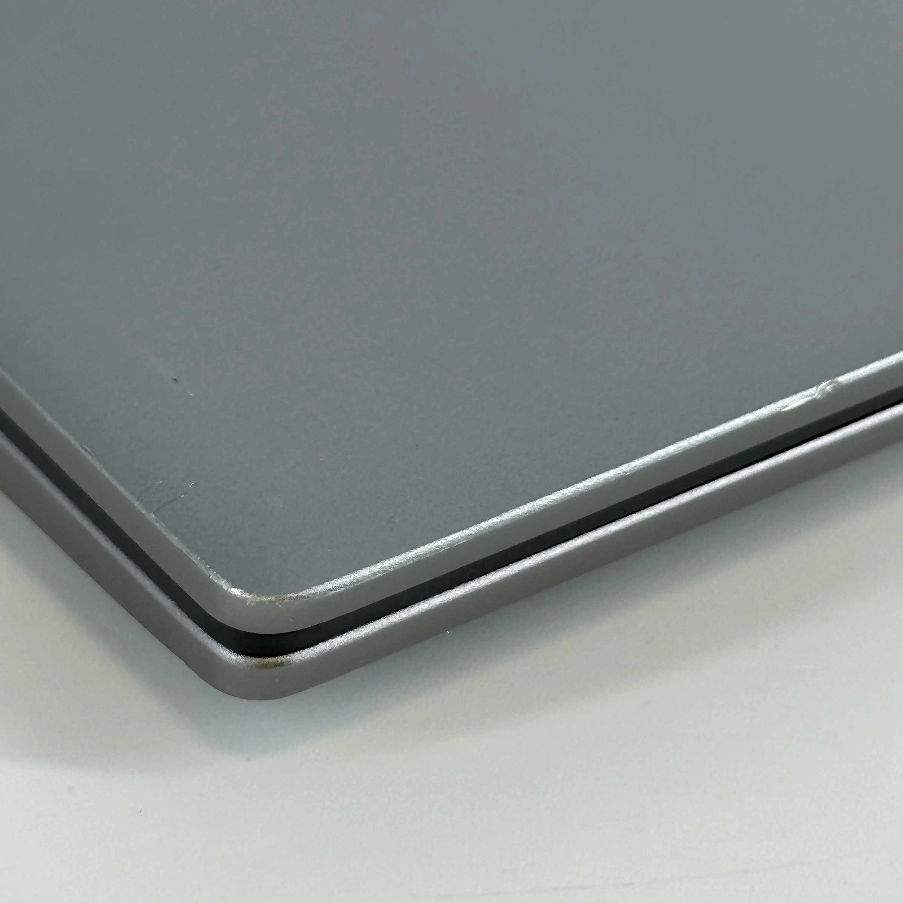 Dell Latitude 7450 14 Gray 3.8 GHz Intel Core Ultra 7 32GB RAM 256GB Solid State Drive - Image 20