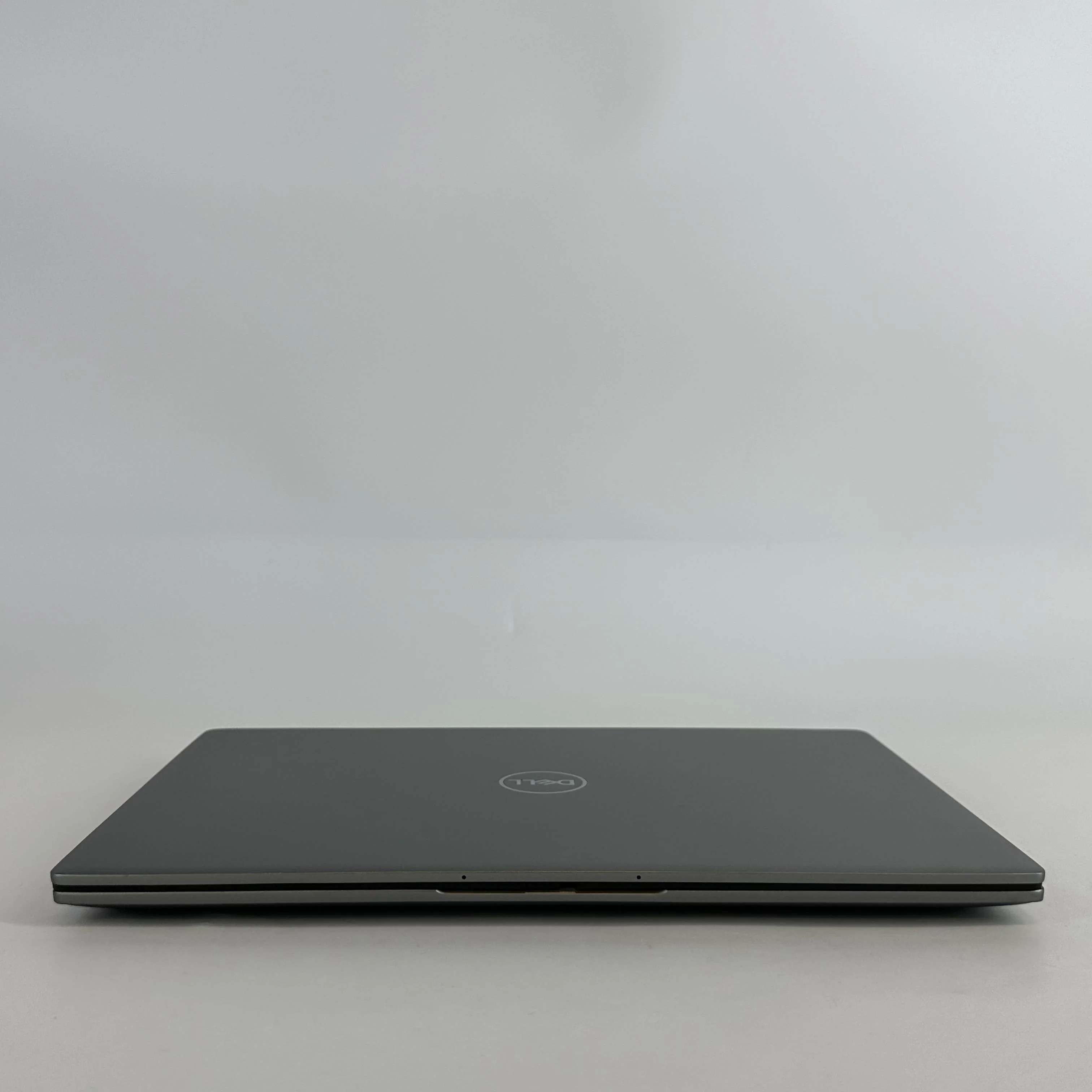Dell Latitude 7450 14 Gray 3.8 GHz Intel Core Ultra 7 32GB RAM 256GB Solid State Drive - Image 10