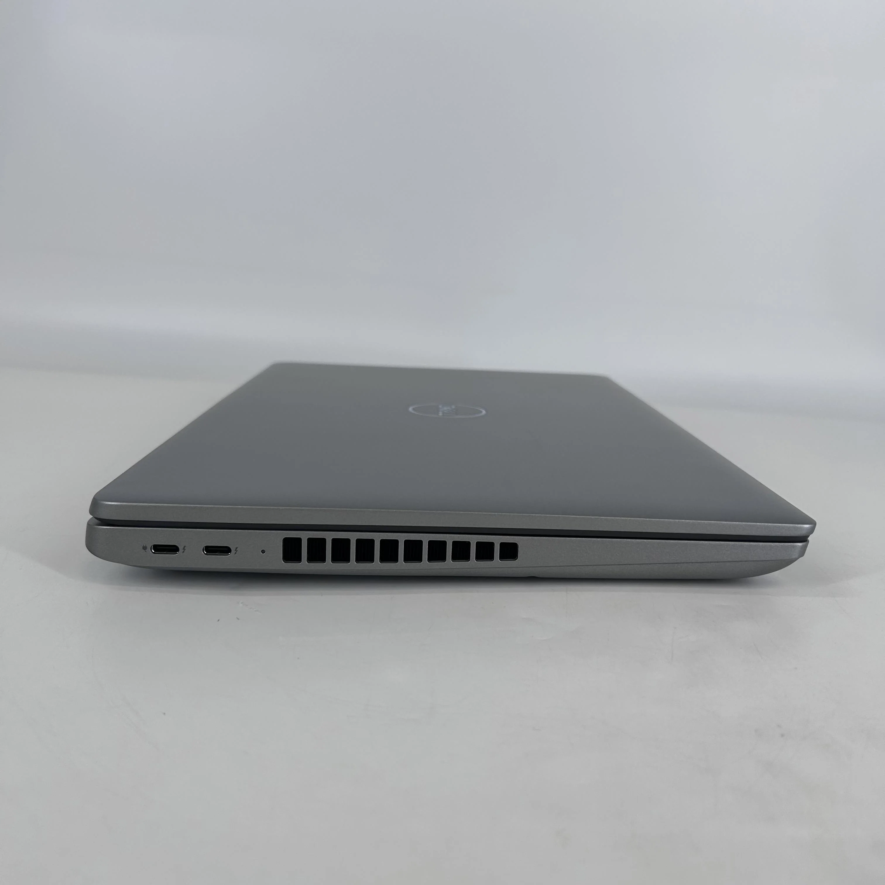 Dell Precision 3591 15.6 Gray 2.3 GHz Intel Core Ultra 9 32GB RAM 1TB Solid State Drive NVIDIA RTX 2000 Ada 8 GB - Image 9