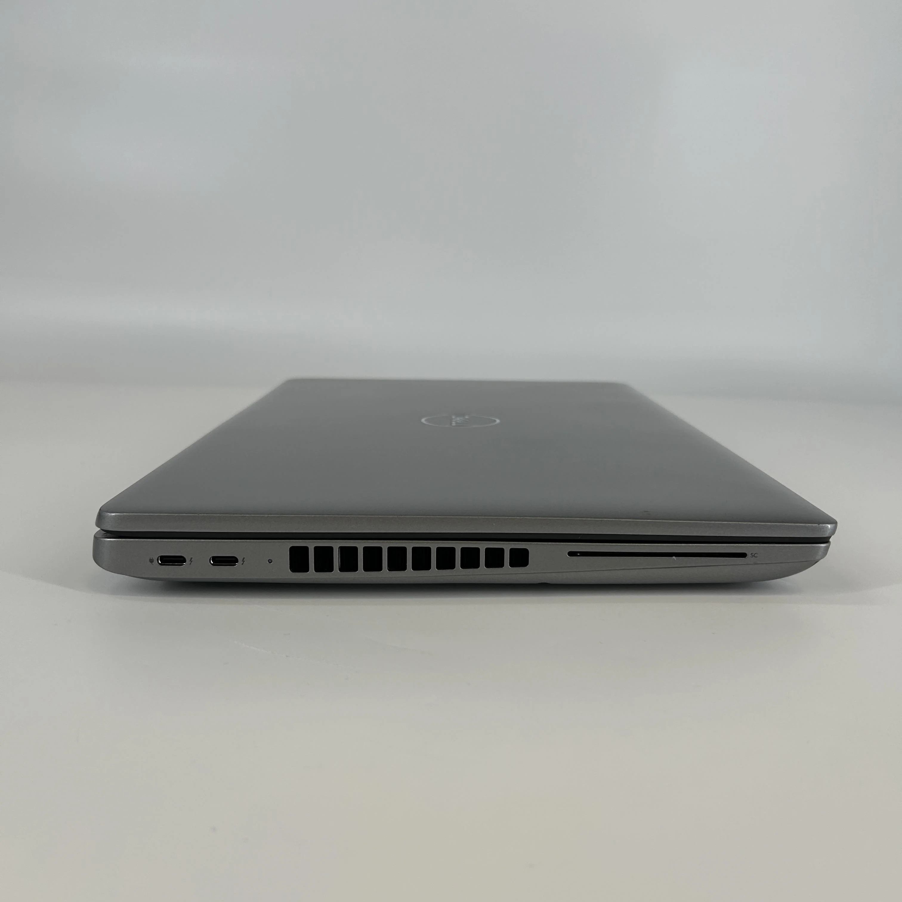 Dell Precision 3591 15.6 Gray 2.3 GHz Intel Core Ultra 9 64GB RAM 1TB Solid State Drive - Image 9