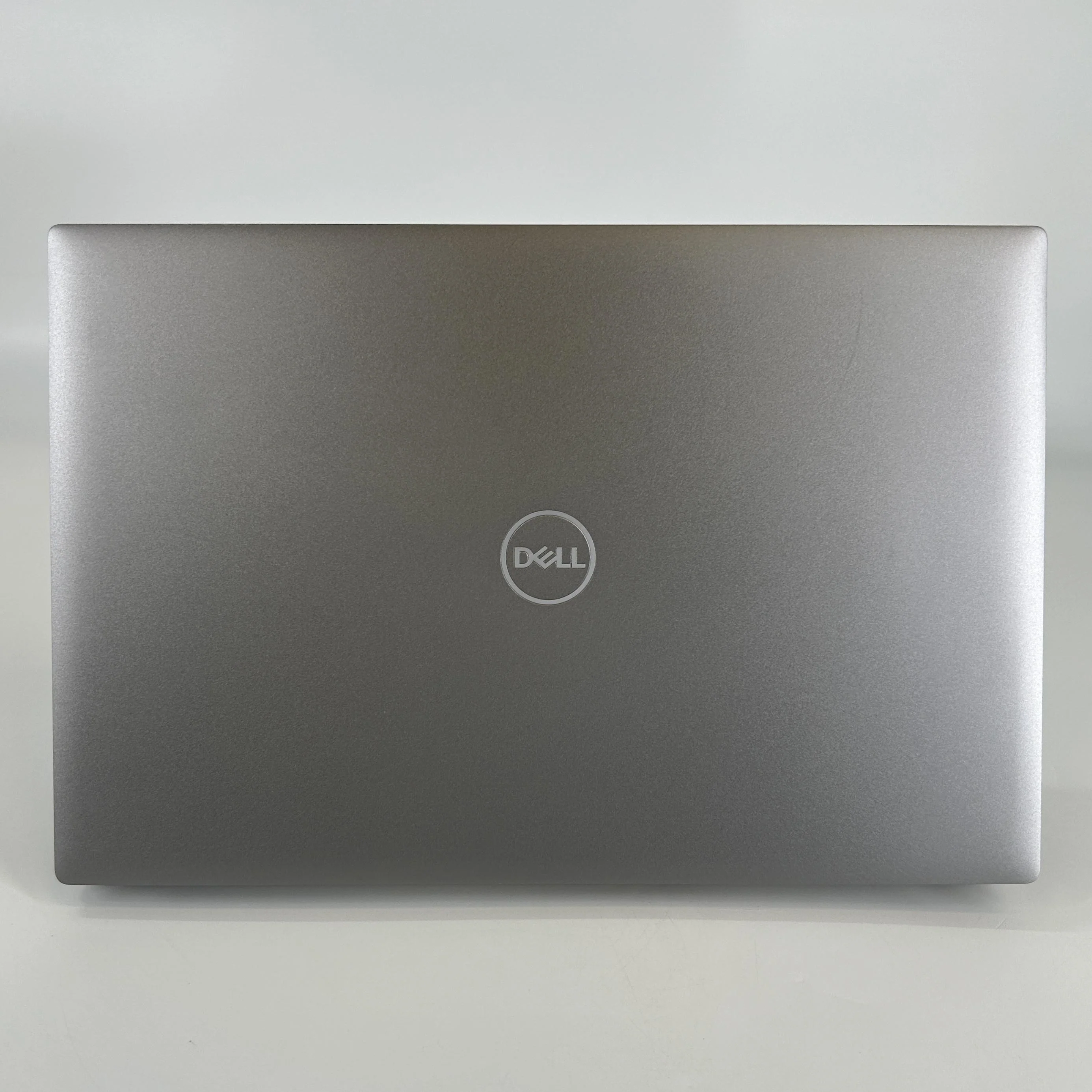 Dell Precision 5470 14 Gray 2.4 GHz Intel Core i7 12th Gen. 32GB RAM 1TB Solid State Drive NVIDIA RTX A1000 4 GB - Image 10