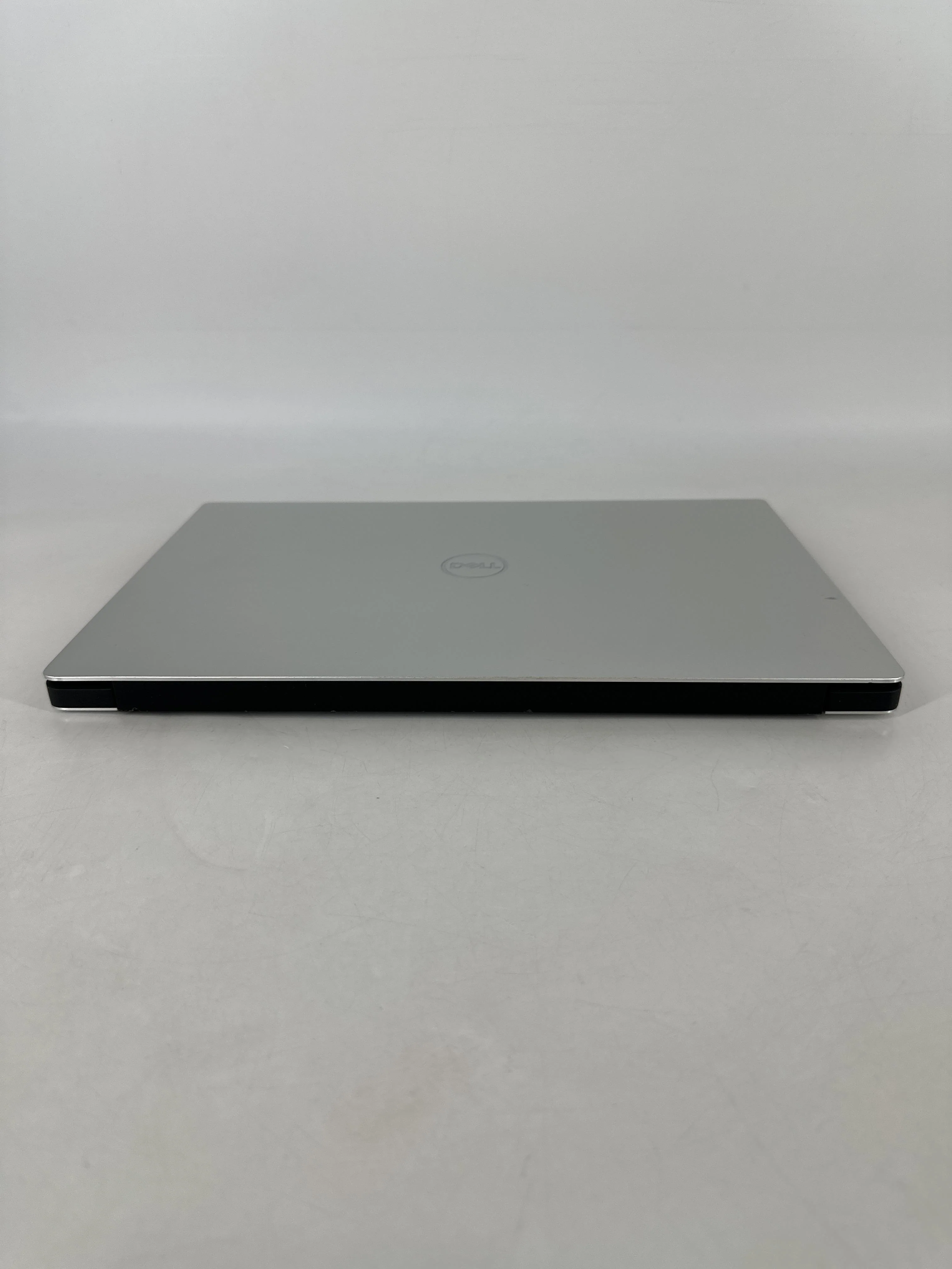 Dell Precision 5530 15.6 Gray 2.9 GHz Intel Core i9 8th Gen. 32GB RAM 512GB Solid State Drive NVIDIA Quadro P2000 4 GB - Image 9