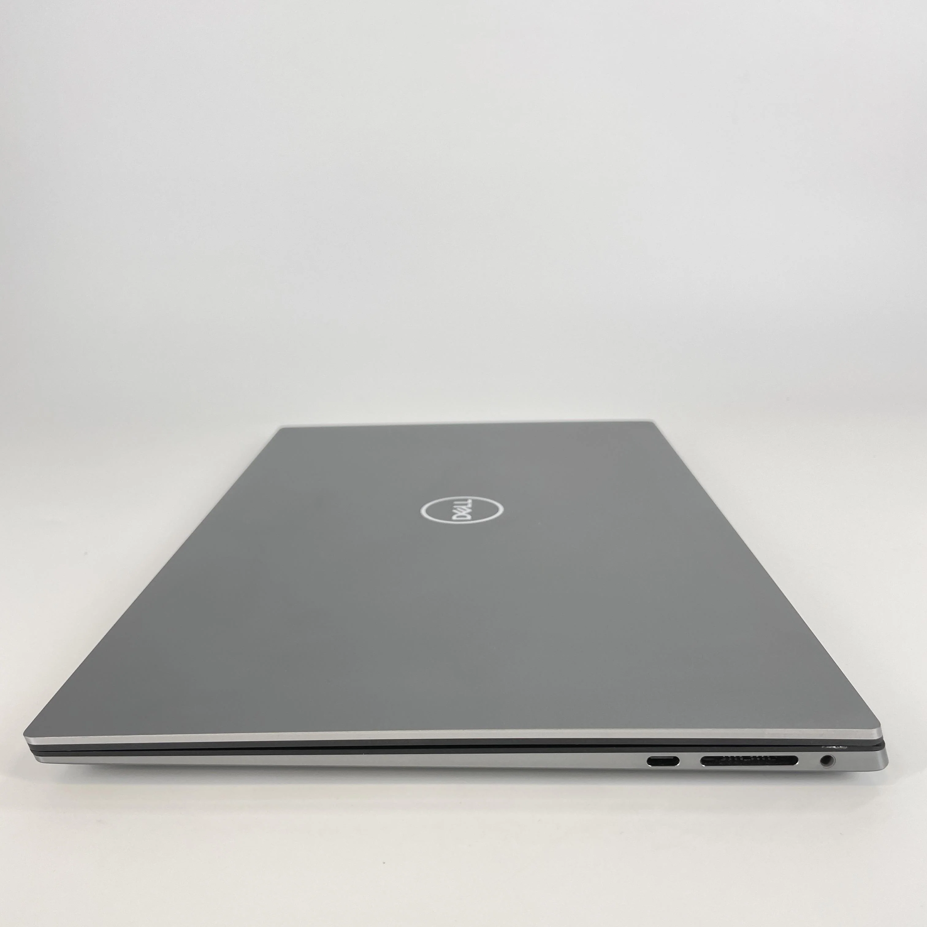 Dell Precision 5550 15.6 Gray 2.6 GHz Intel Core i7 10th Gen. 16GB RAM 512GB Solid State Drive NVIDIA Quadro T1000 4 GB - Image 8