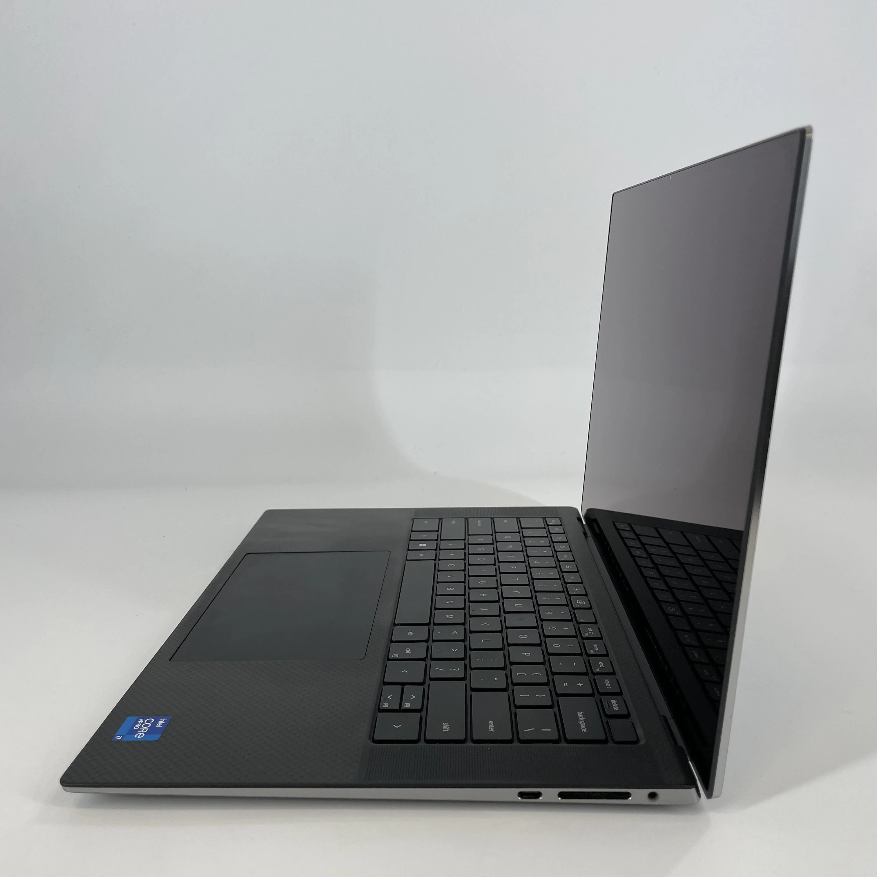 Dell Precision 5560 15.6 Gray 2.5 GHz Intel Core i7 11th Gen. 64GB RAM 2TB Solid State Drive NVIDIA RTX A2000 4 GB - Image 7