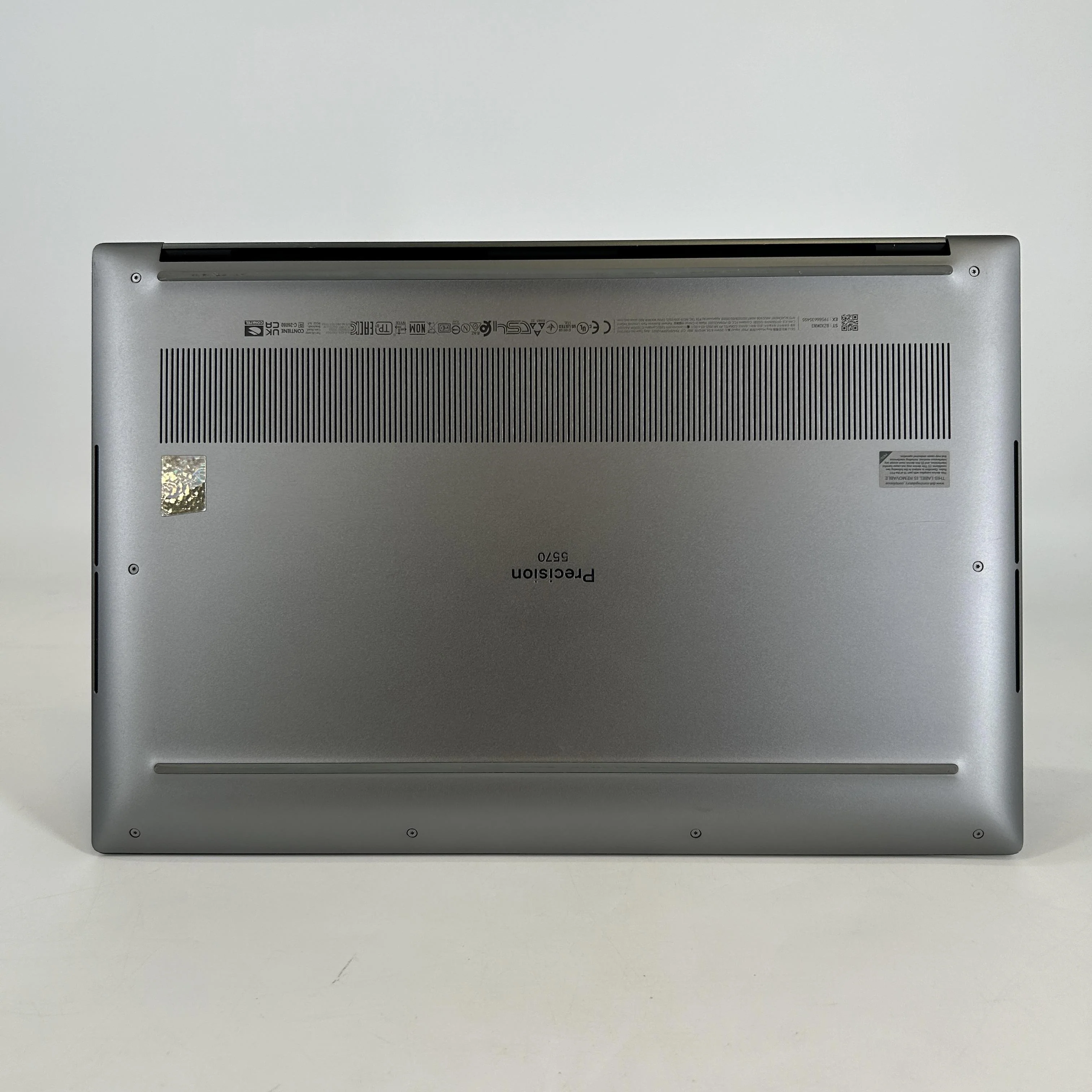 Dell Precision 5570 15.6 Gray 2.3 GHz Intel Core i7 12th Gen. 32GB RAM 512GB Solid State Drive NVIDIA RTX A1000 4 GB - Image 5