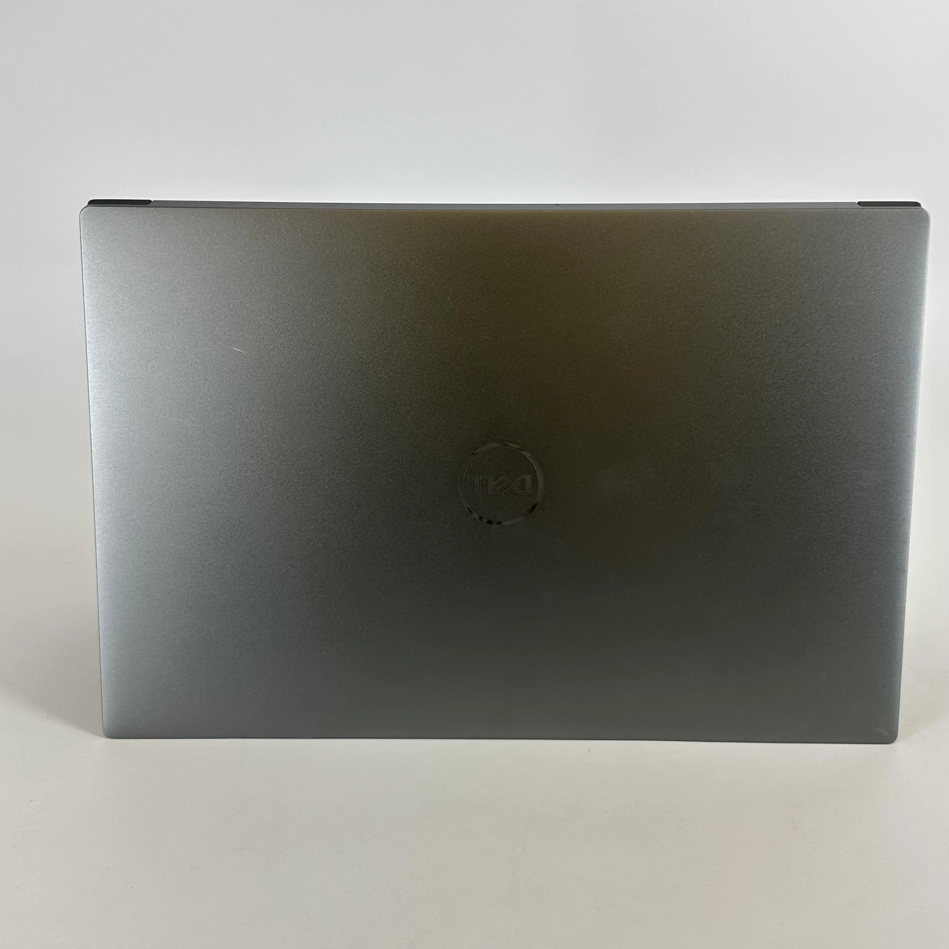 Dell Precision 5570 15.6 Gray 2.4 GHz Intel Core i7 12th Gen. 32GB RAM 1TB Solid State Drive NVIDIA RTX A2000 8 GB - Image 6