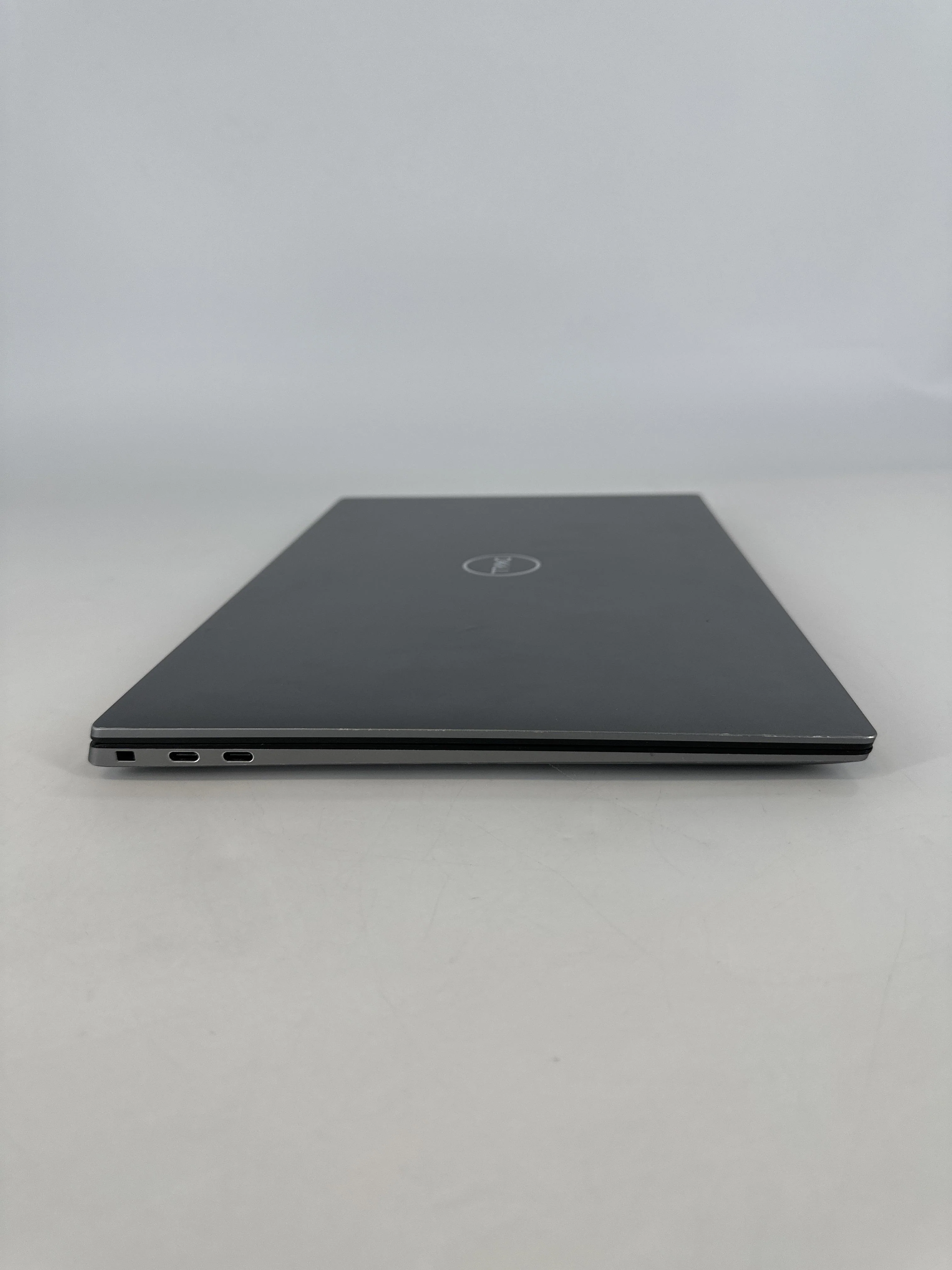 Dell Precision 5570 15.6 Gray 2.5 GHz Intel Core i9 12th Gen. 32GB RAM 1TB Solid State Drive NVIDIA RTX A2000 8 GB - Image 7