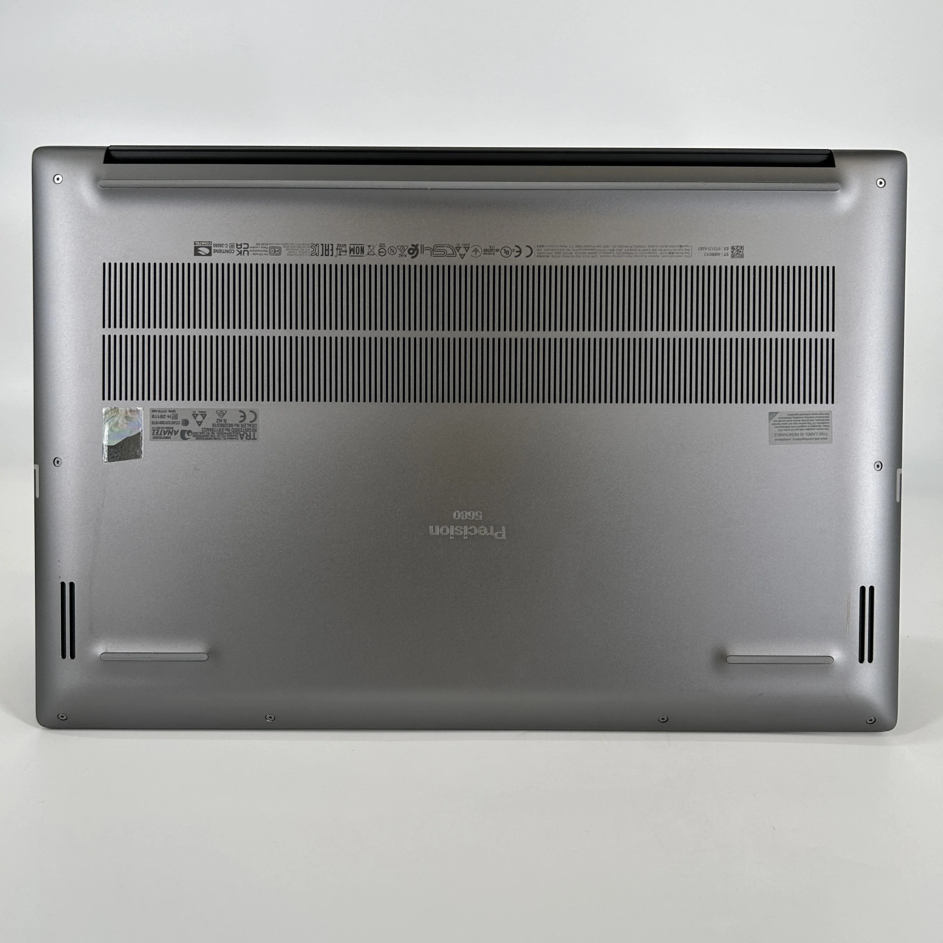 Dell Precision 5680 16 Gray 2.4 GHz Intel Core i7 13th Gen. 32GB RAM 512GB Solid State Drive NVIDIA RTX A1000 6 GB - Image 5