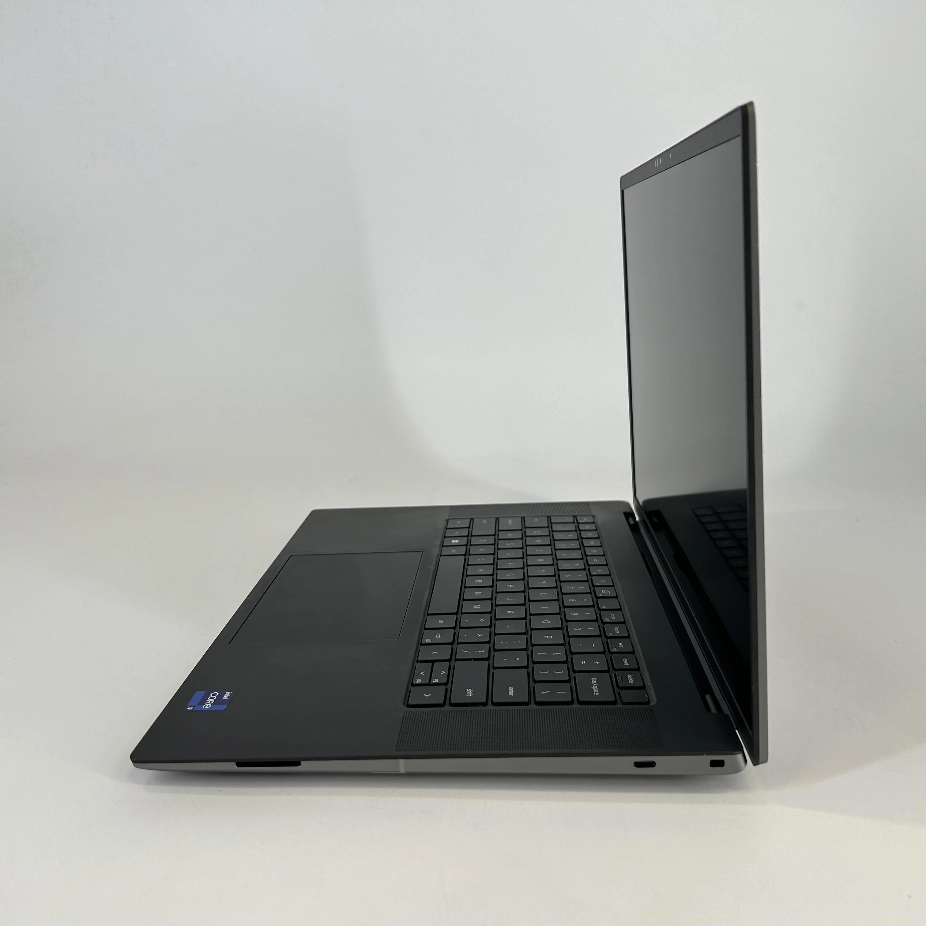 Dell Precision 5680 16 Gray 2.6 GHz Intel Core i9 13th Gen. 64GB RAM 1TB Solid State Drive NVIDIA RTX 4000 Ada 12 GB - Image 4