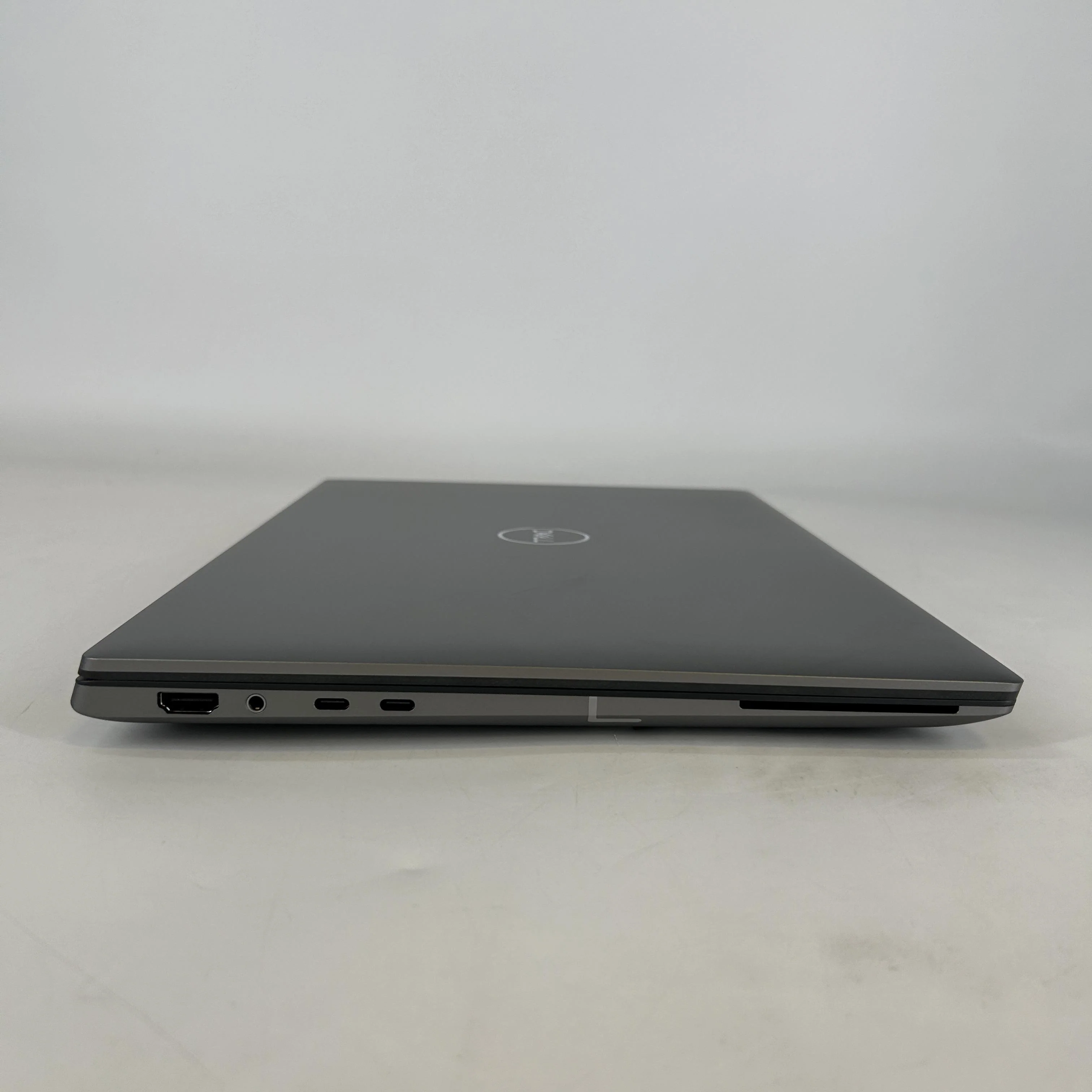 Dell Precision 5680 16 Gray 2.6 GHz Intel Core i9 13th Gen. 64GB RAM 1TB Solid State Drive NVIDIA RTX A1000 6 GB - Image 10