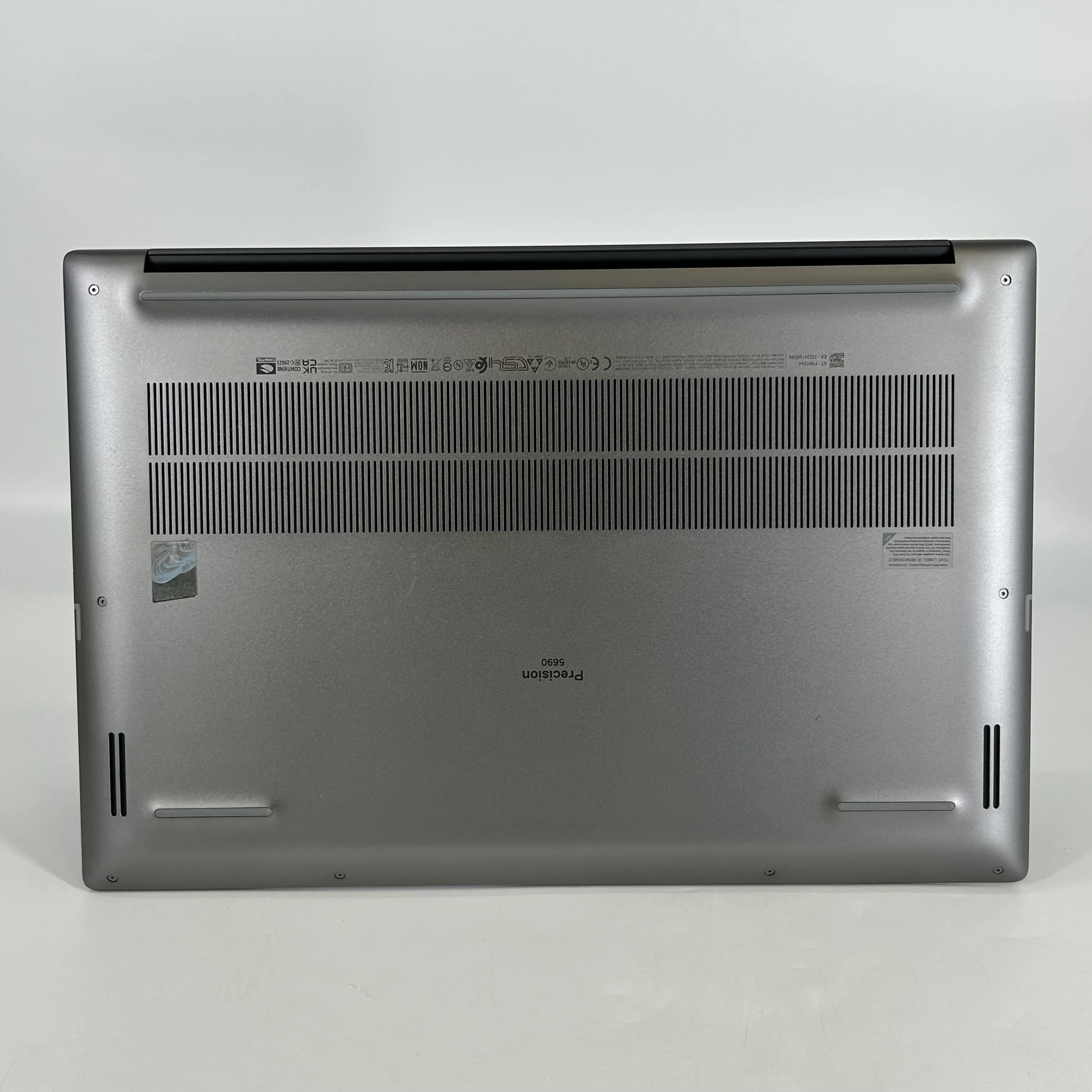 Dell Precision 5690 16 Gray 3.8 GHz Intel Core Ultra 7 32GB RAM 2TB Solid State Drive NVIDIA RTX 2000 Ada 8 GB - Image 5