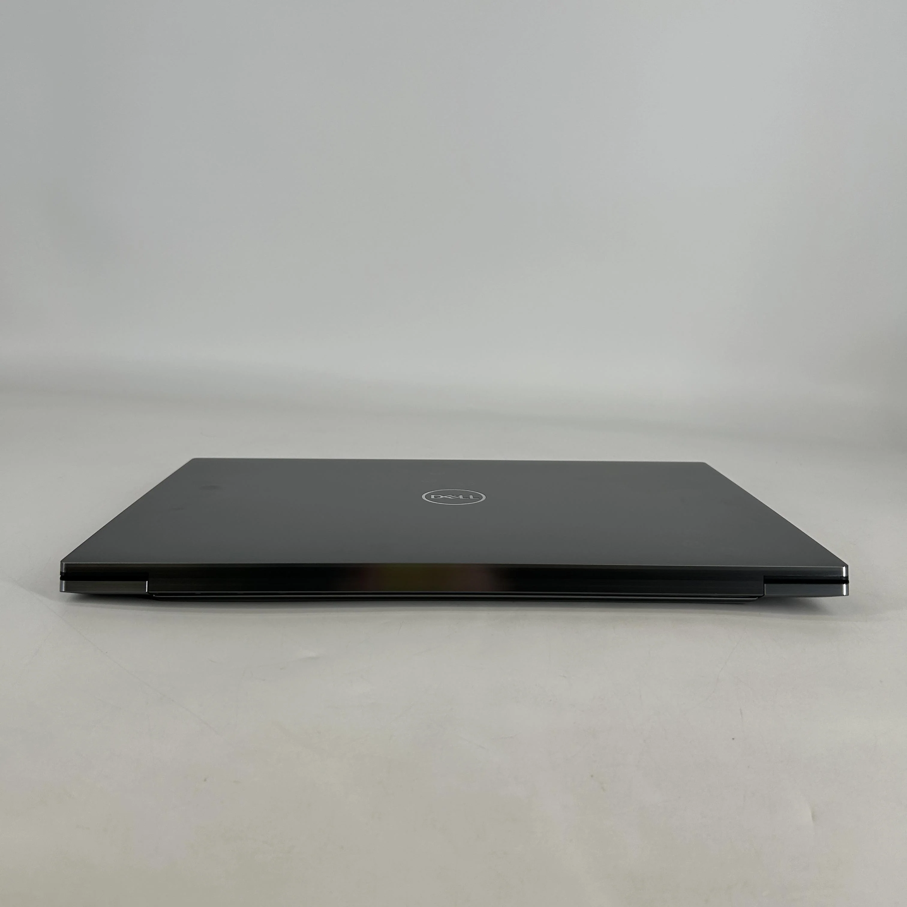 Dell Precision 5760 17 Gray 2.5 GHz Intel Core i7 11th Gen. 16GB RAM 512GB Solid State Drive NVIDIA RTX A2000 4 GB - Image 8