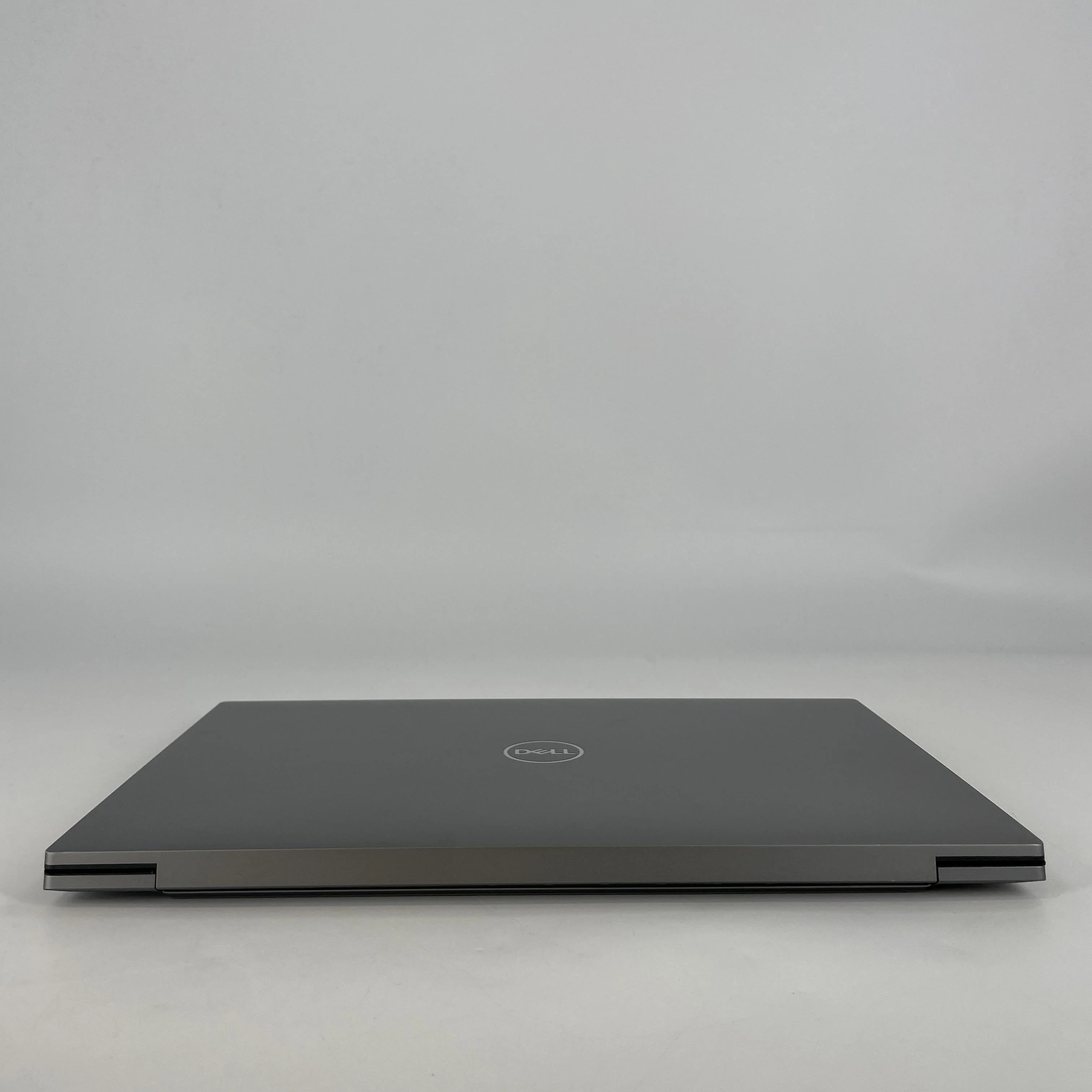 Dell Precision 5770 17 Gray 2.3 GHz Intel Core i7 12th Gen. 32GB RAM 1TB Solid State Drive NVIDIA RTX A2000 8 GB - Image 7