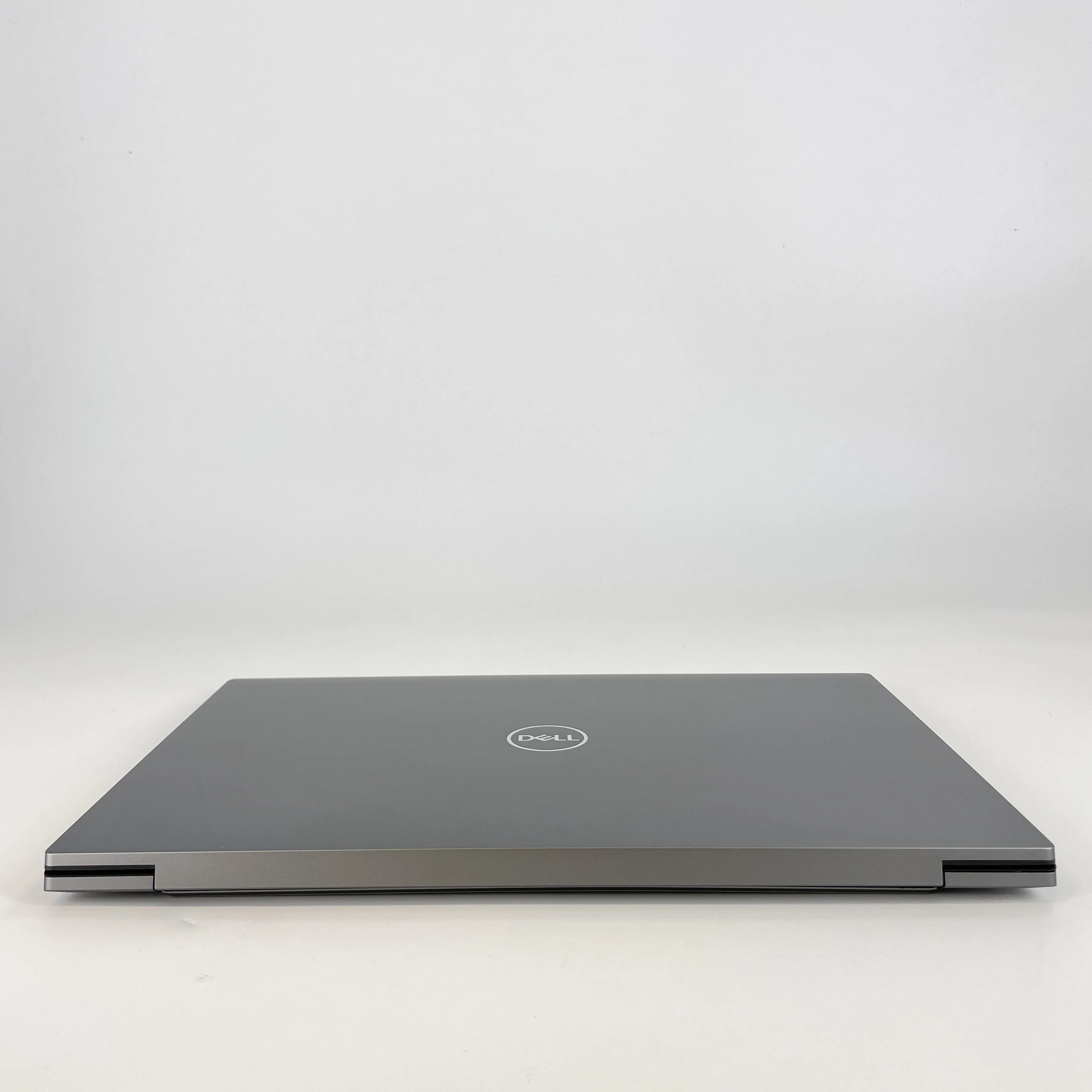 Dell Precision 5770 17 Gray 2.4 GHz Intel Core i7 12th Gen. 32GB RAM 512GB Solid State Drive NVIDIA RTX A2000 8 GB - Image 7