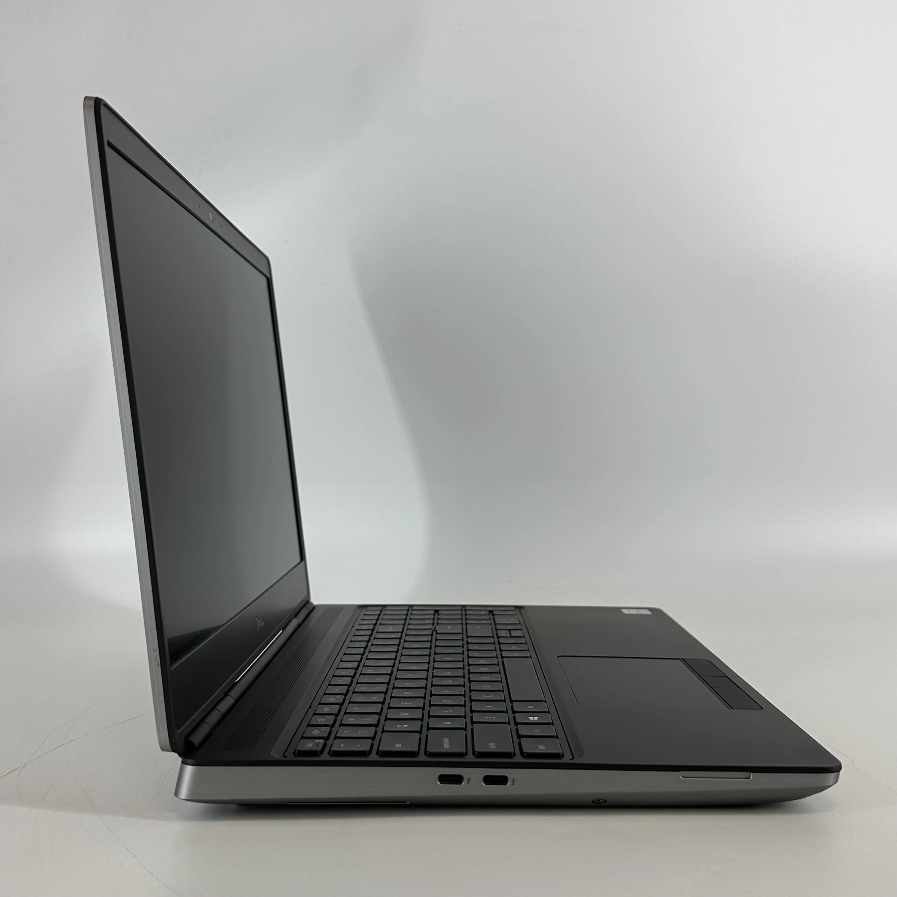 Dell Precision 7550 15.6 Gray 2.4 GHz Intel Core i9 10th Gen. 64GB RAM 2TB Solid State Drive NVIDIA Quadro RTX 5000 16 GB - Image 3