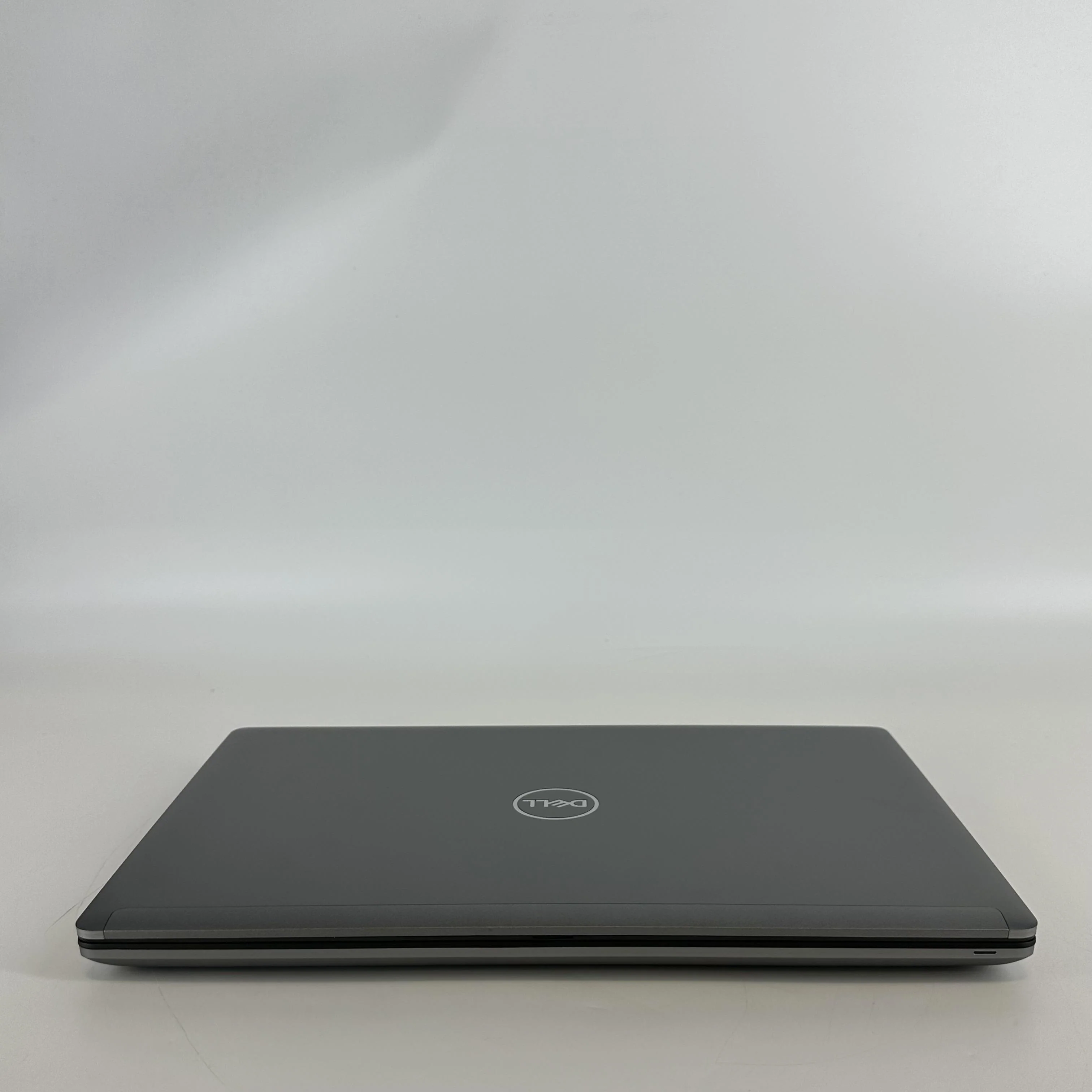 Dell Precision 7550 15.6 Gray 2.4 GHz Intel Core i9 10th Gen. 64GB RAM 2TB Solid State Drive NVIDIA Quadro RTX 5000 16 GB - Image 7