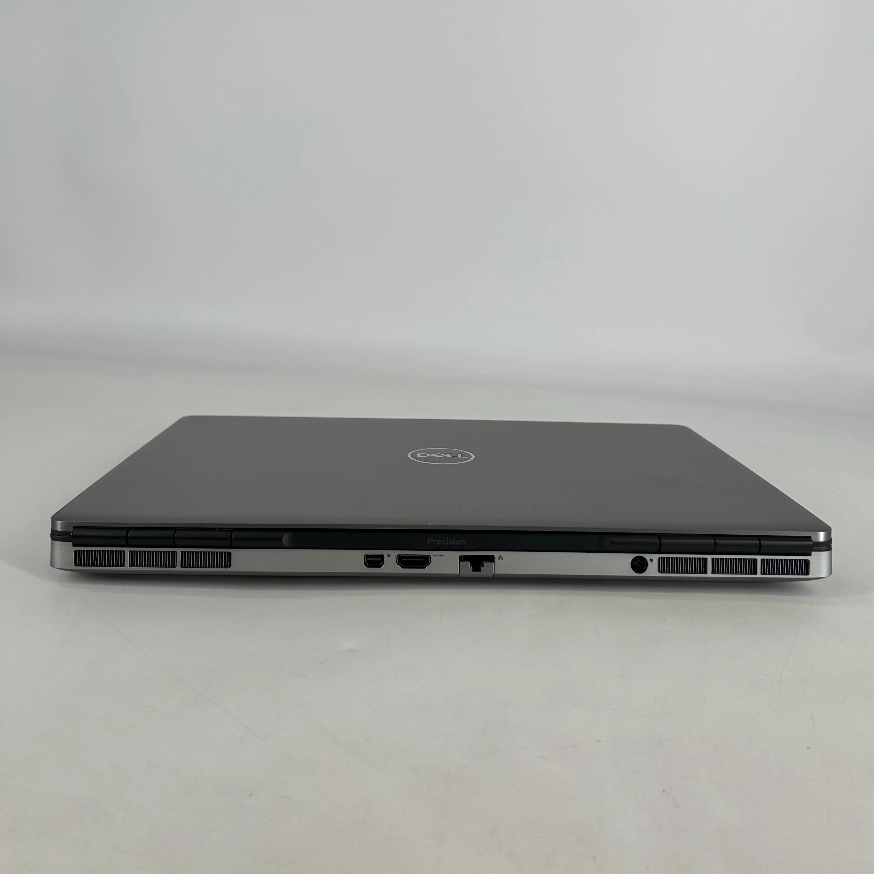 Dell Precision 7560 15.6 Gray 2.5 GHz Intel Core i7 11th Gen. 32GB RAM 1TB Solid State Drive NVIDIA RTX A4000 8 GB - Image 4