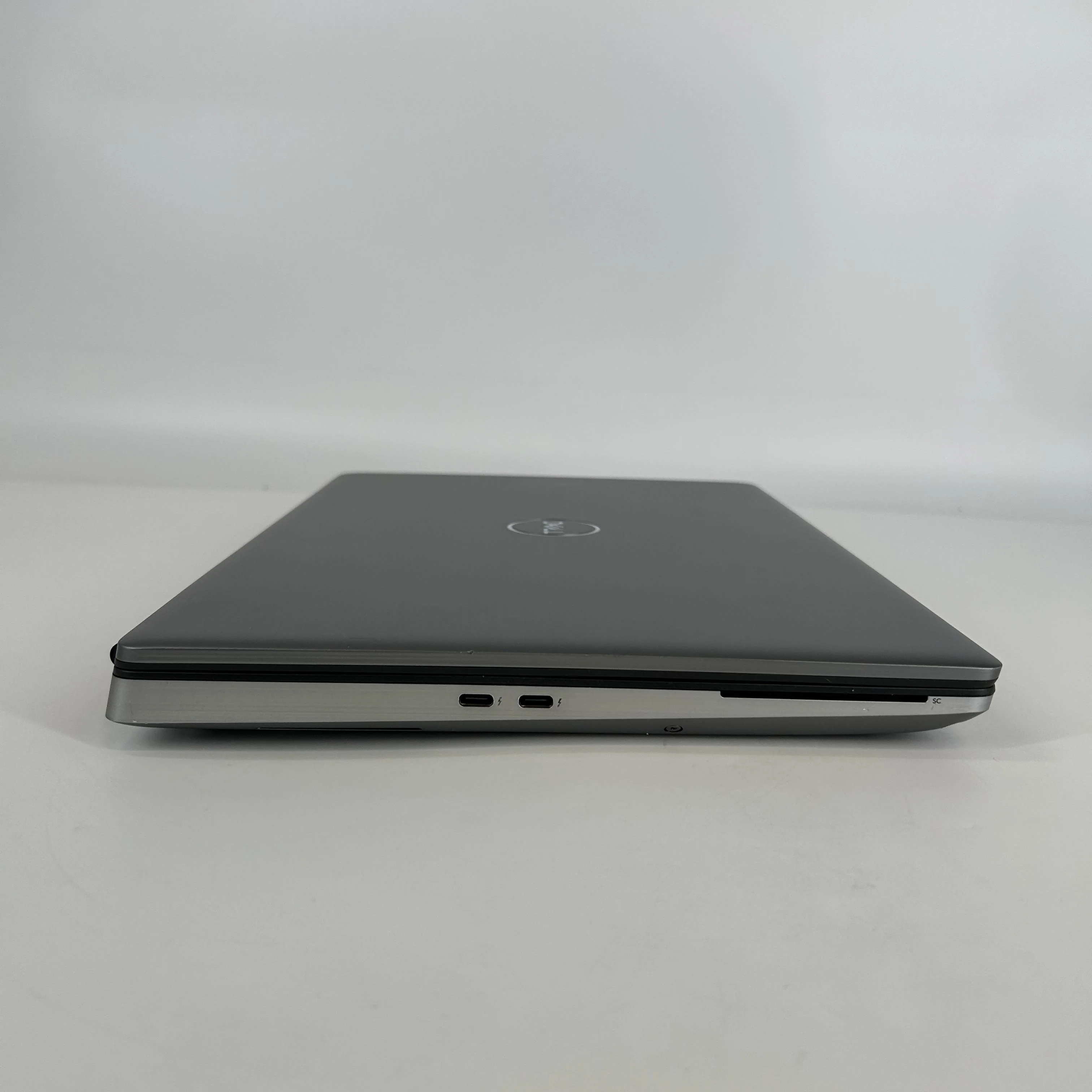 Dell Precision 7560 15.6 Gray 2.5 GHz Intel Core i7 11th Gen. 32GB RAM 512GB Solid State Drive NVIDIA Quadro T1200 4 GB - Image 7