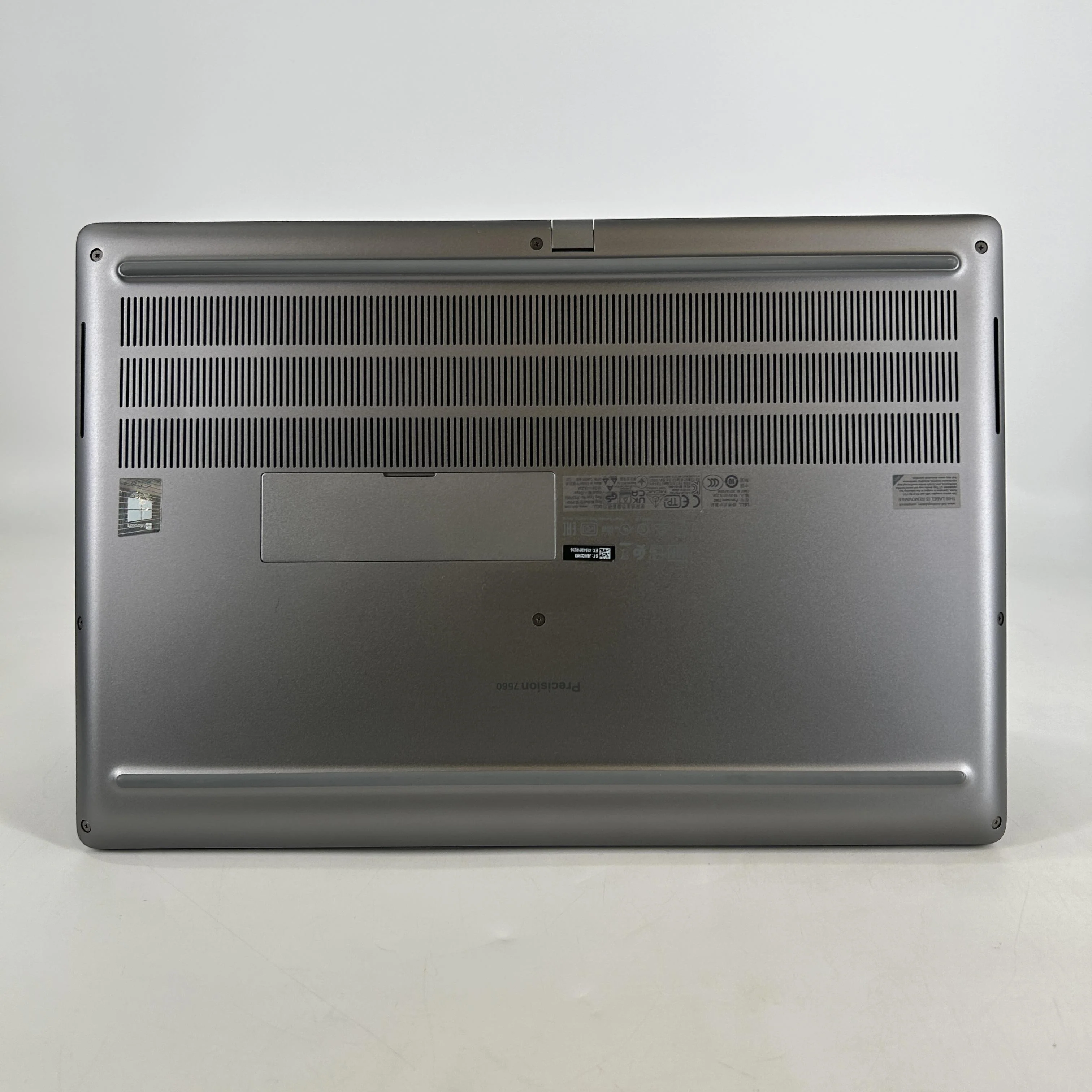 Dell Precision 7560 15.6 Gray 2.5 GHz Intel Core i7 11th Gen. 64GB RAM 1TB Solid State Drive NVIDIA Quadro T1200 4 GB - Image 5