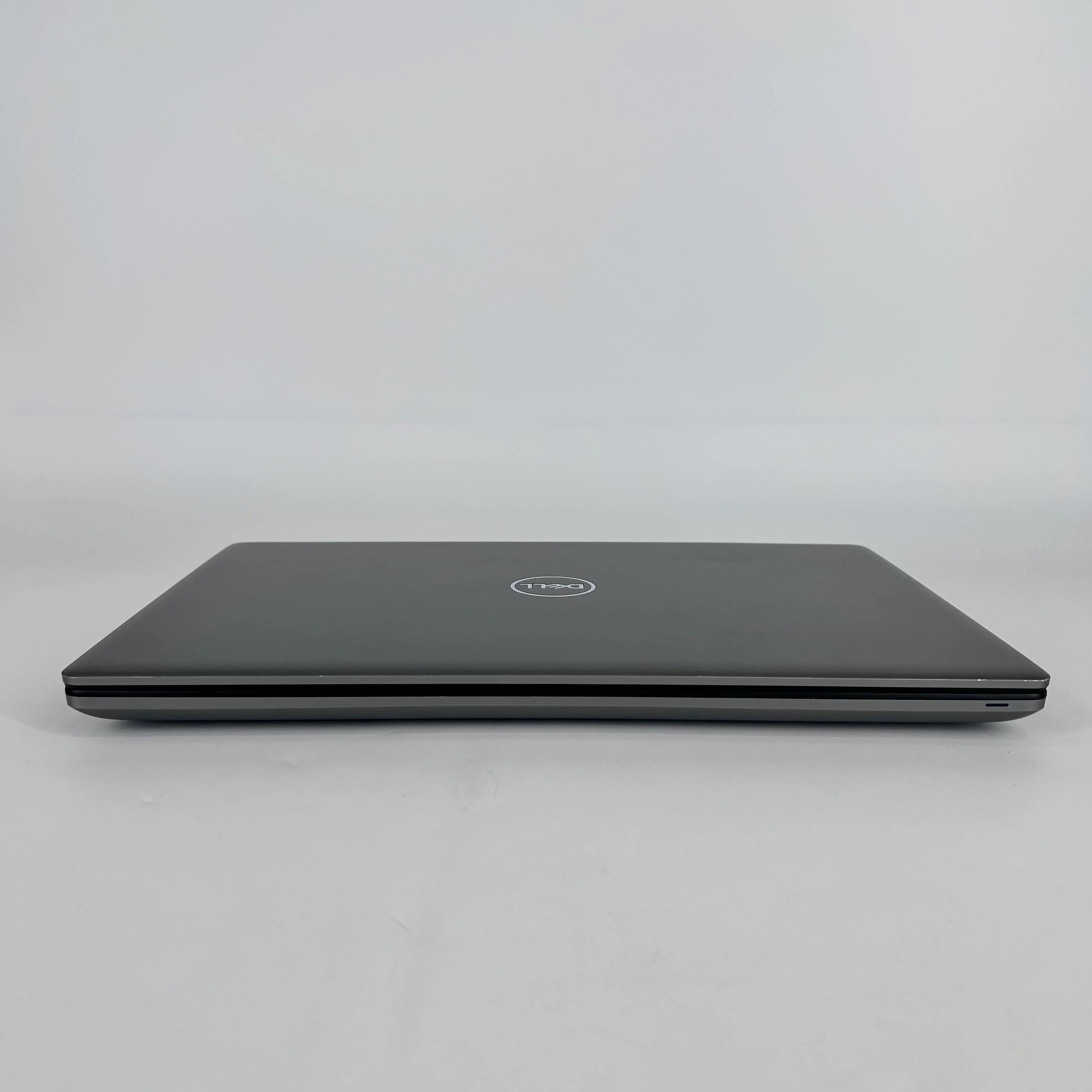 Dell Precision 7560 15.6 Gray 3.2 GHz 6-Core Intel Xeon W 64GB RAM 1TB Solid State Drive NVIDIA RTX A2000 4 GB - Image 6