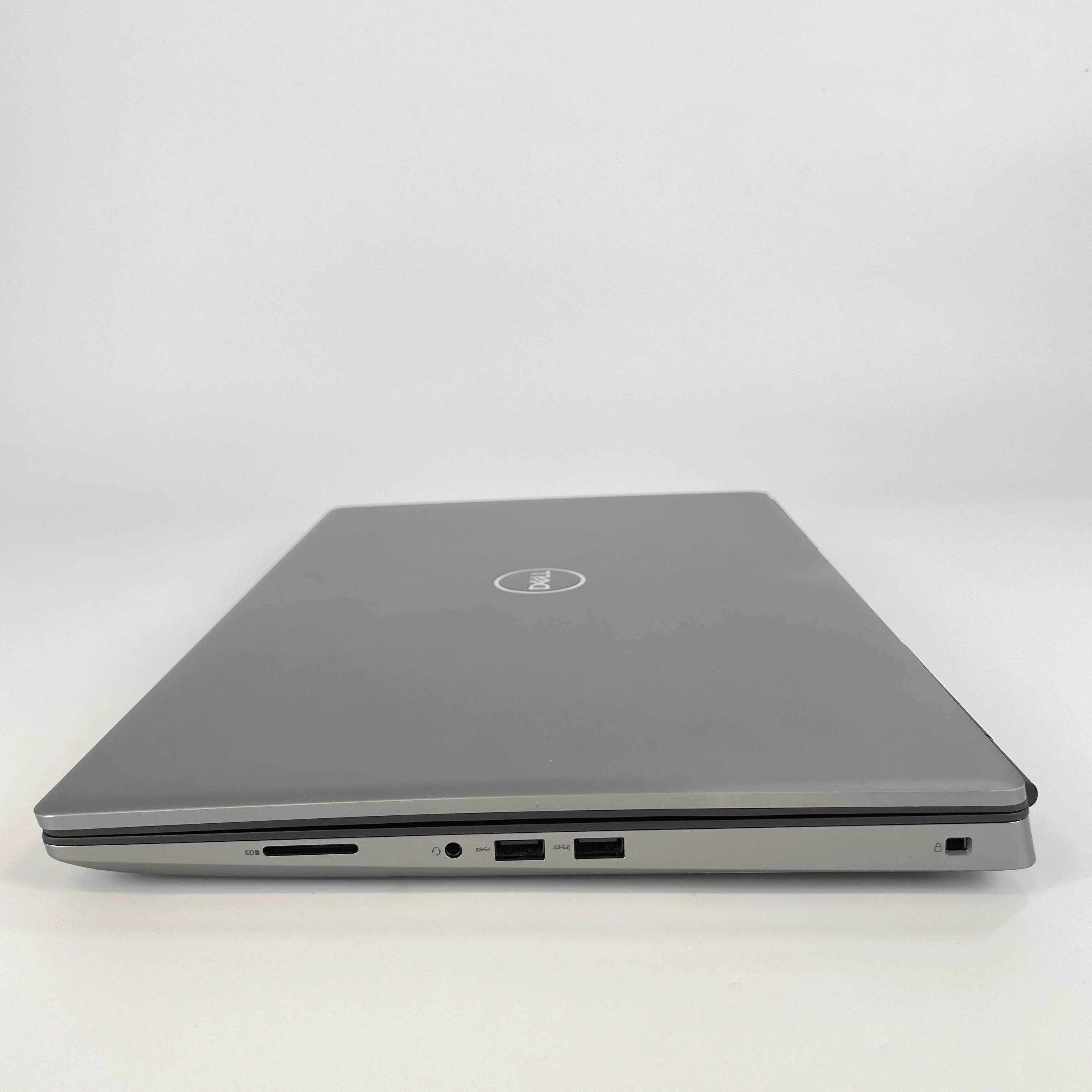 Dell Precision 7750 17.3 Gray 2.8 GHz 6-Core Intel Xeon W 64GB RAM 1TB Solid State Drive - Image 10